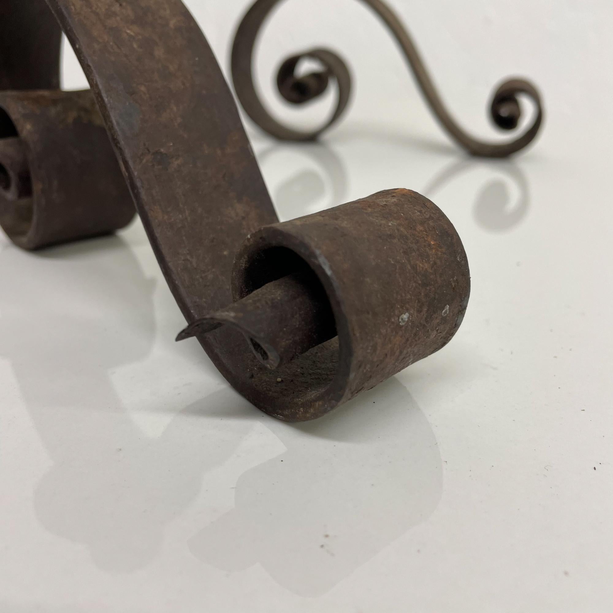 metal scroll candle holder