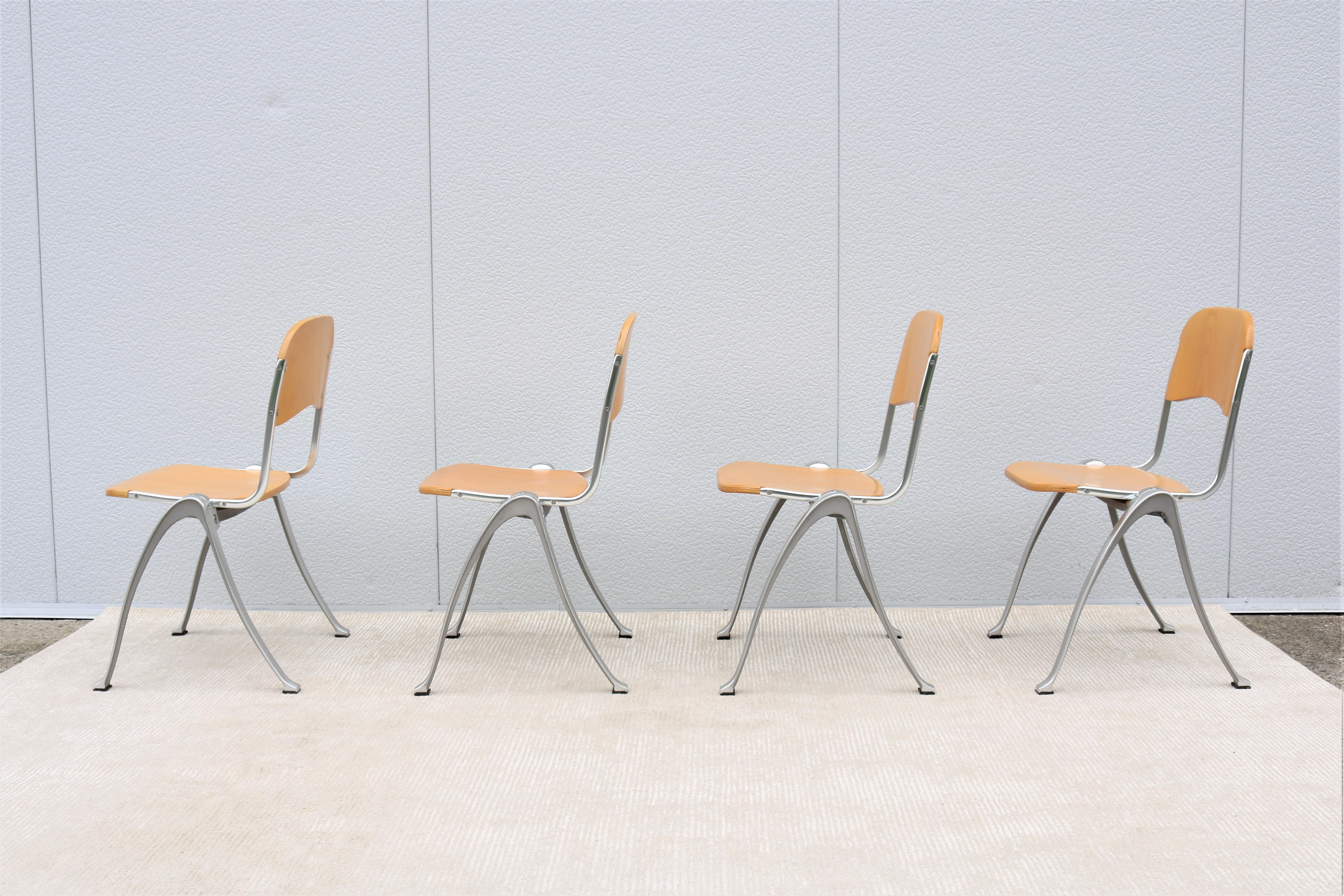 Spanish Spain Mid-Century Modern Joan Casas I Ortinez for Indecasa 4 Dining Chairs Set