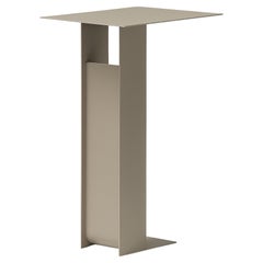 Table d'appoint Span, métal fait main, look minimal et moderne en Pale Oyster