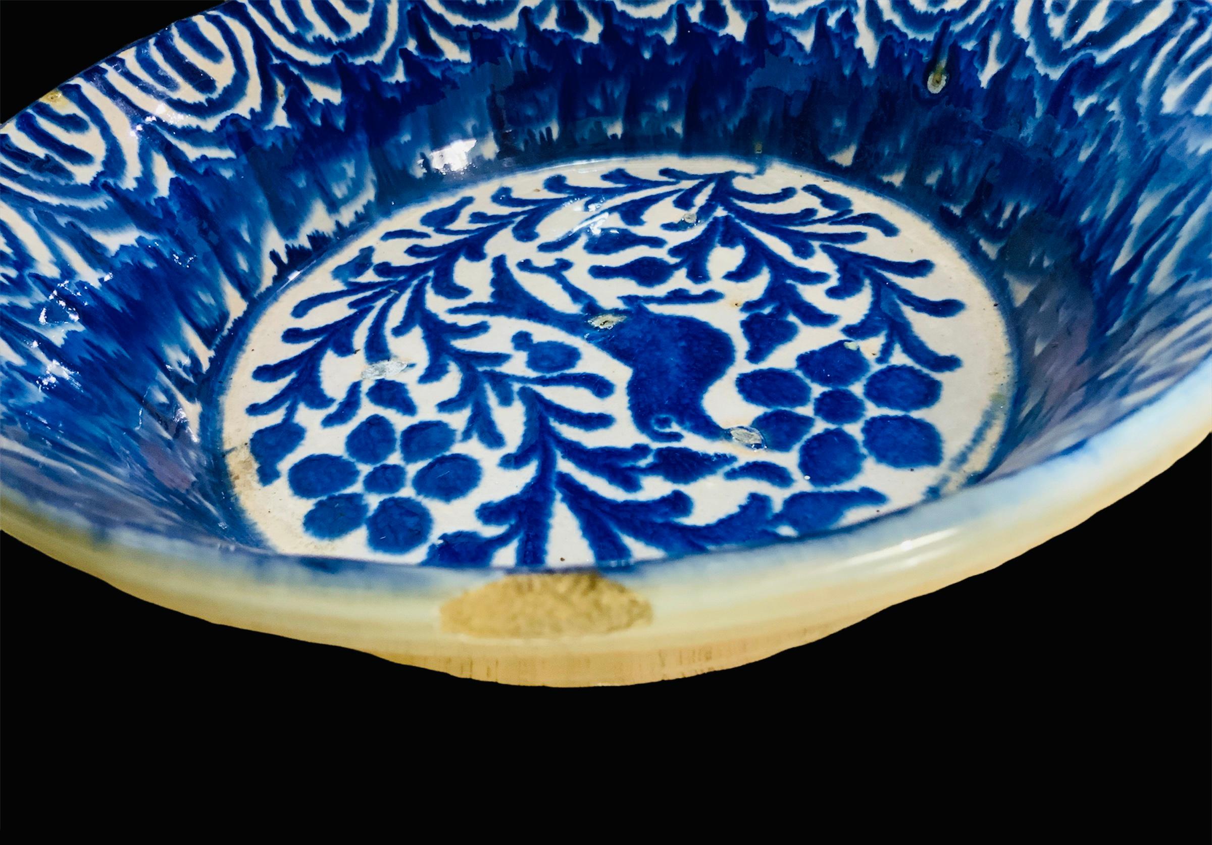 Arts and Crafts Spaniard Fajalauza Style Ceramic Bowl
