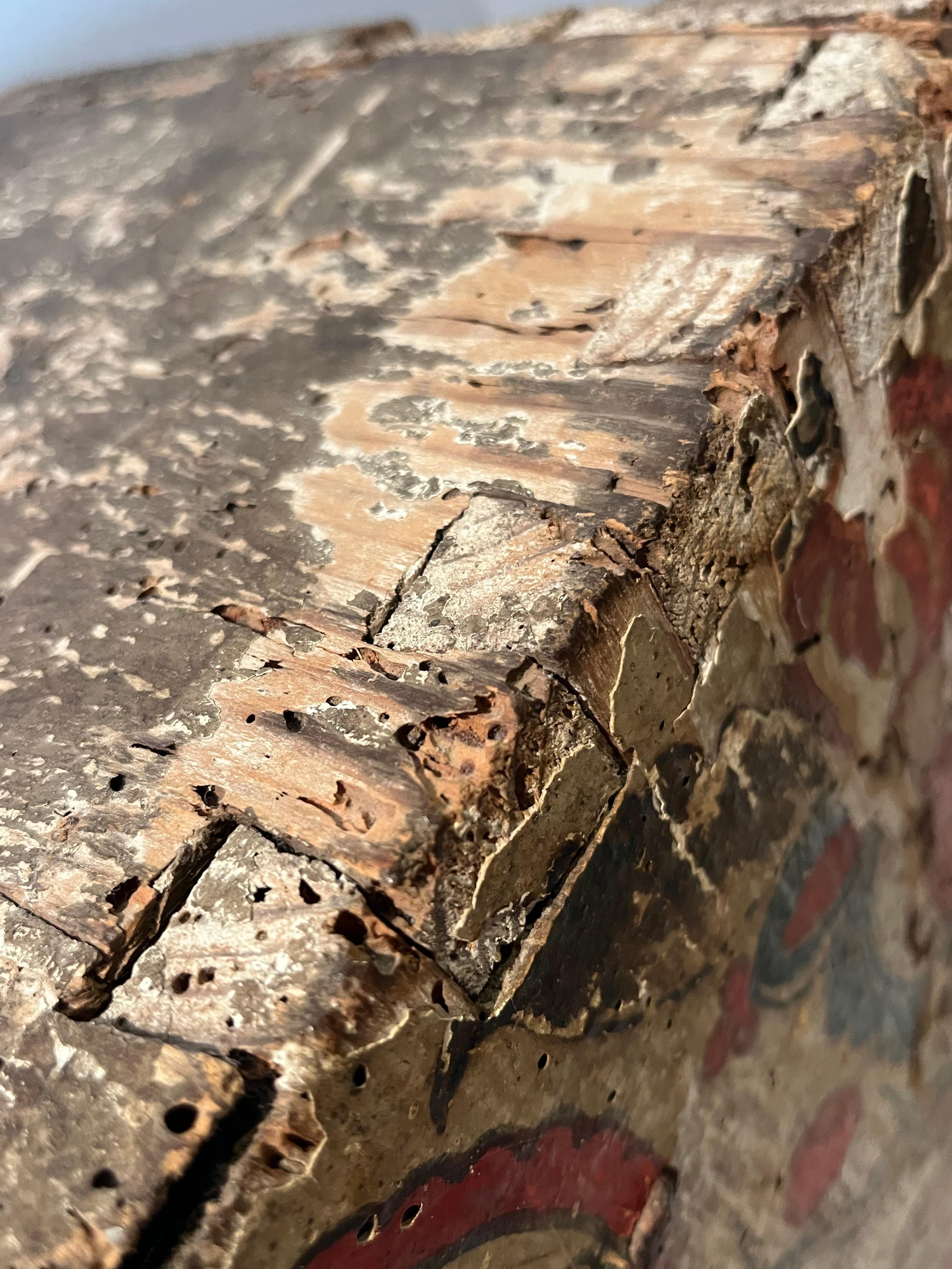 Tabernacle en bois de la Renaissance espagnole du C.I.C., Le Pélican dans sa piété. en vente 9