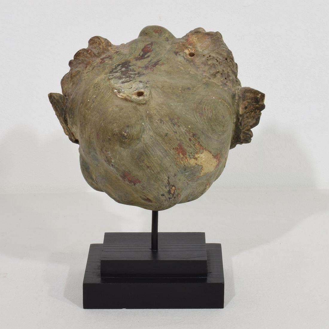 Español 17/ Siglo XVIII Tallado a Mano  Grupo de cabezas de ángeles alados barrocos en Bueno estado para la venta en Buisson, FR