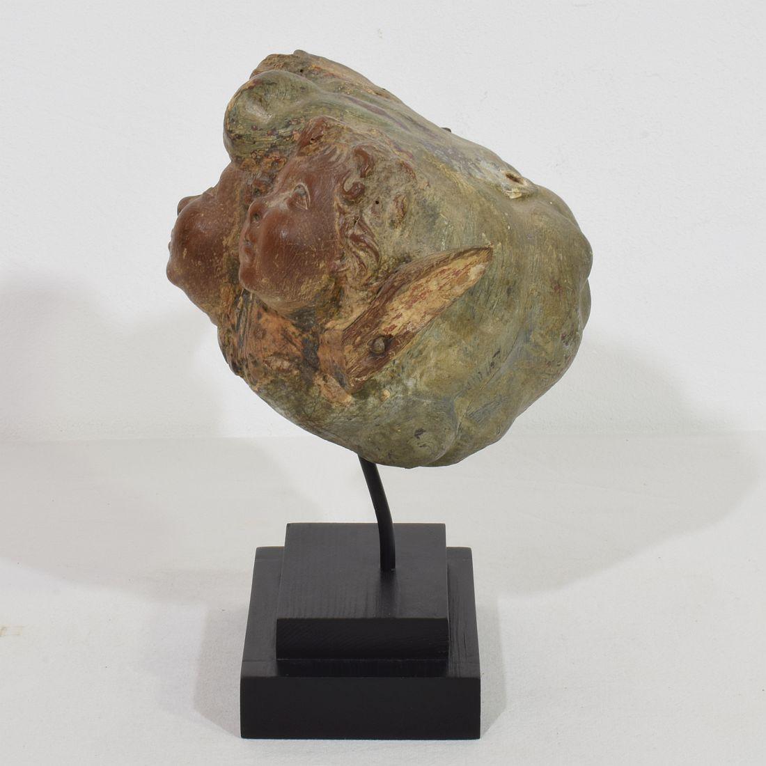 Español 17/ Siglo XVIII Tallado a Mano  Grupo de cabezas de ángeles alados barrocos siglo XVIII y antes en venta