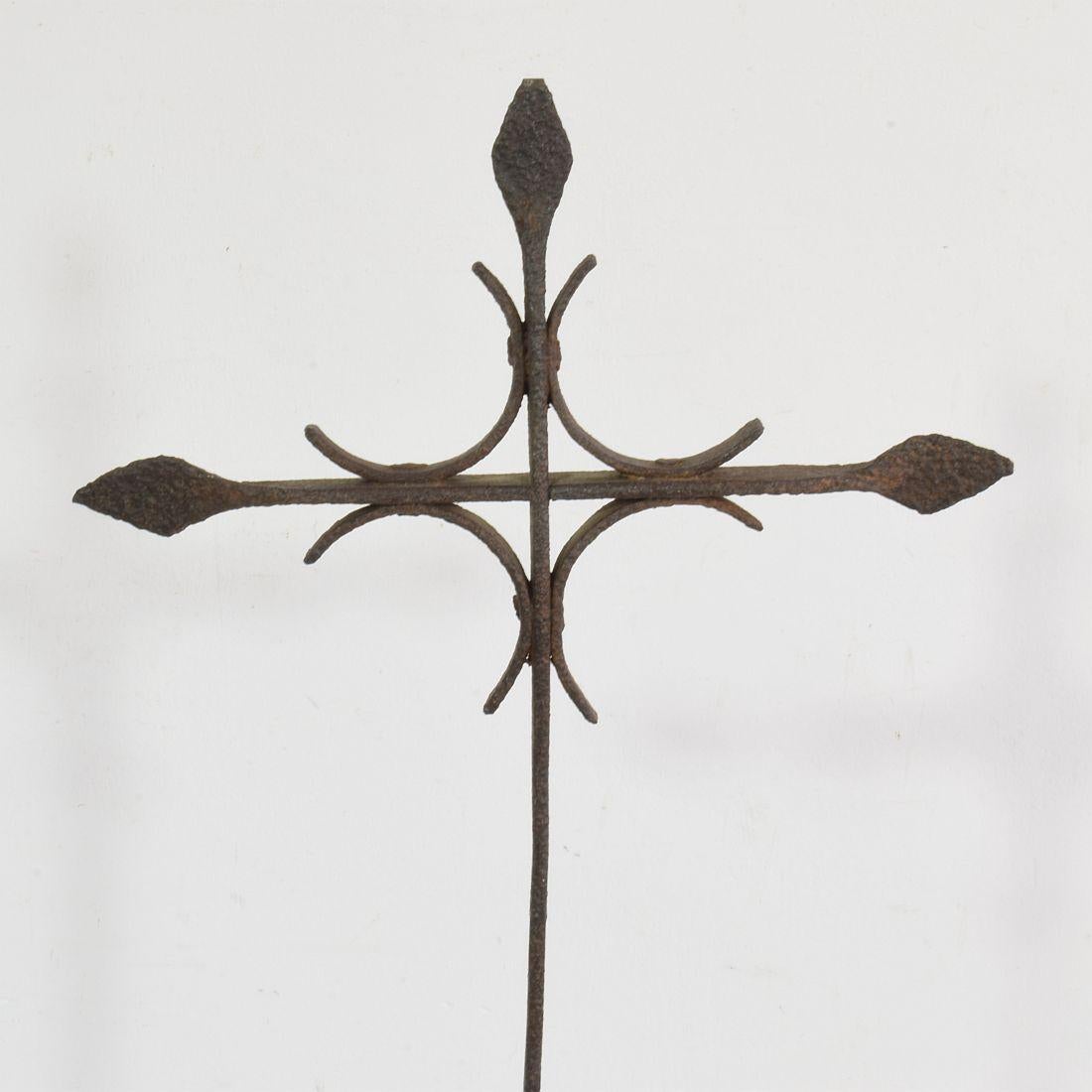 Spanish, 17/ 18th Century, Hand Forged Iron Village Cross on Carved Stone Base 6