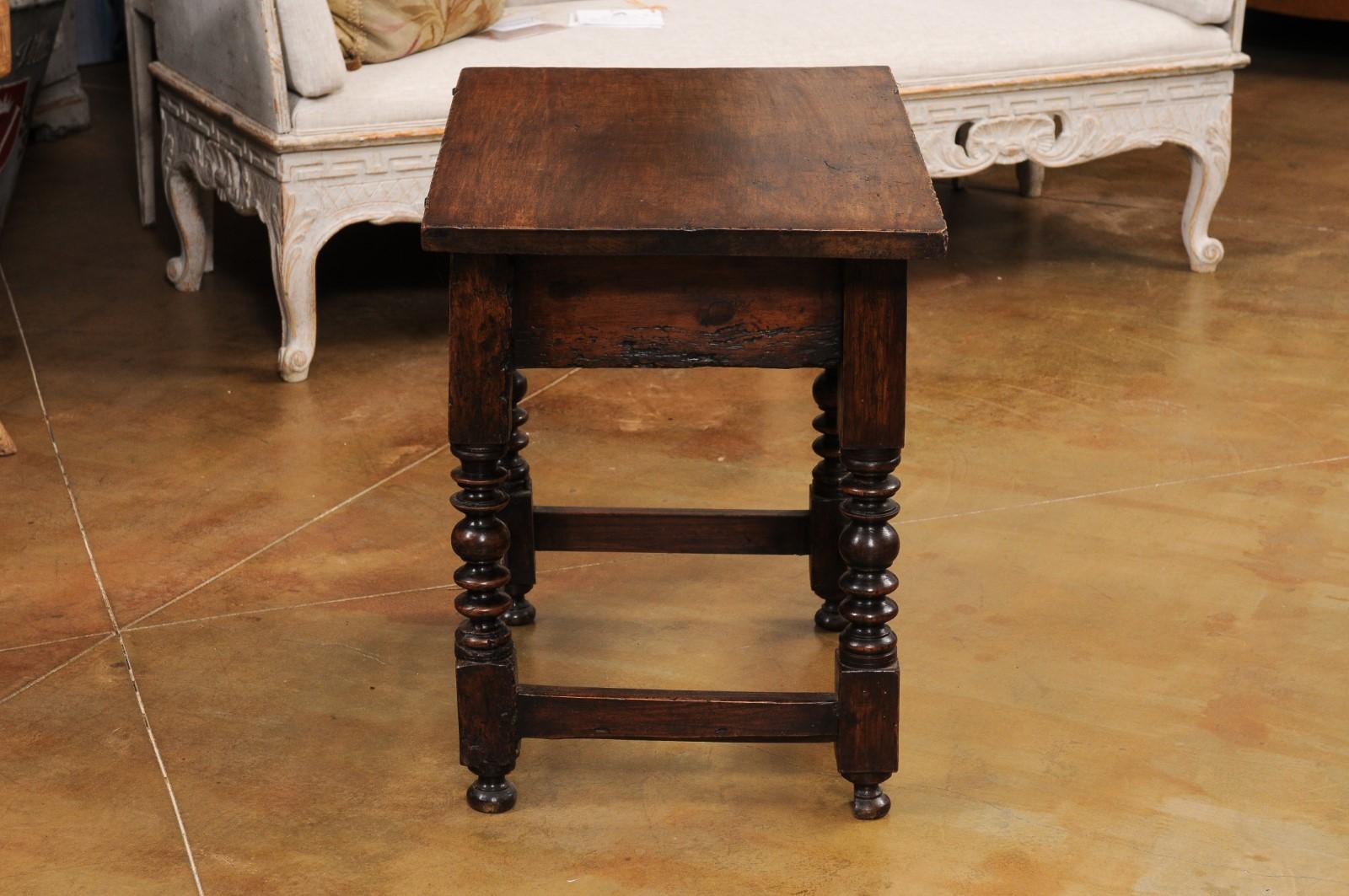 Spanish 1770s Walnut Side Table with Spool Legs and Rosettes Carved Drawer For Sale 8