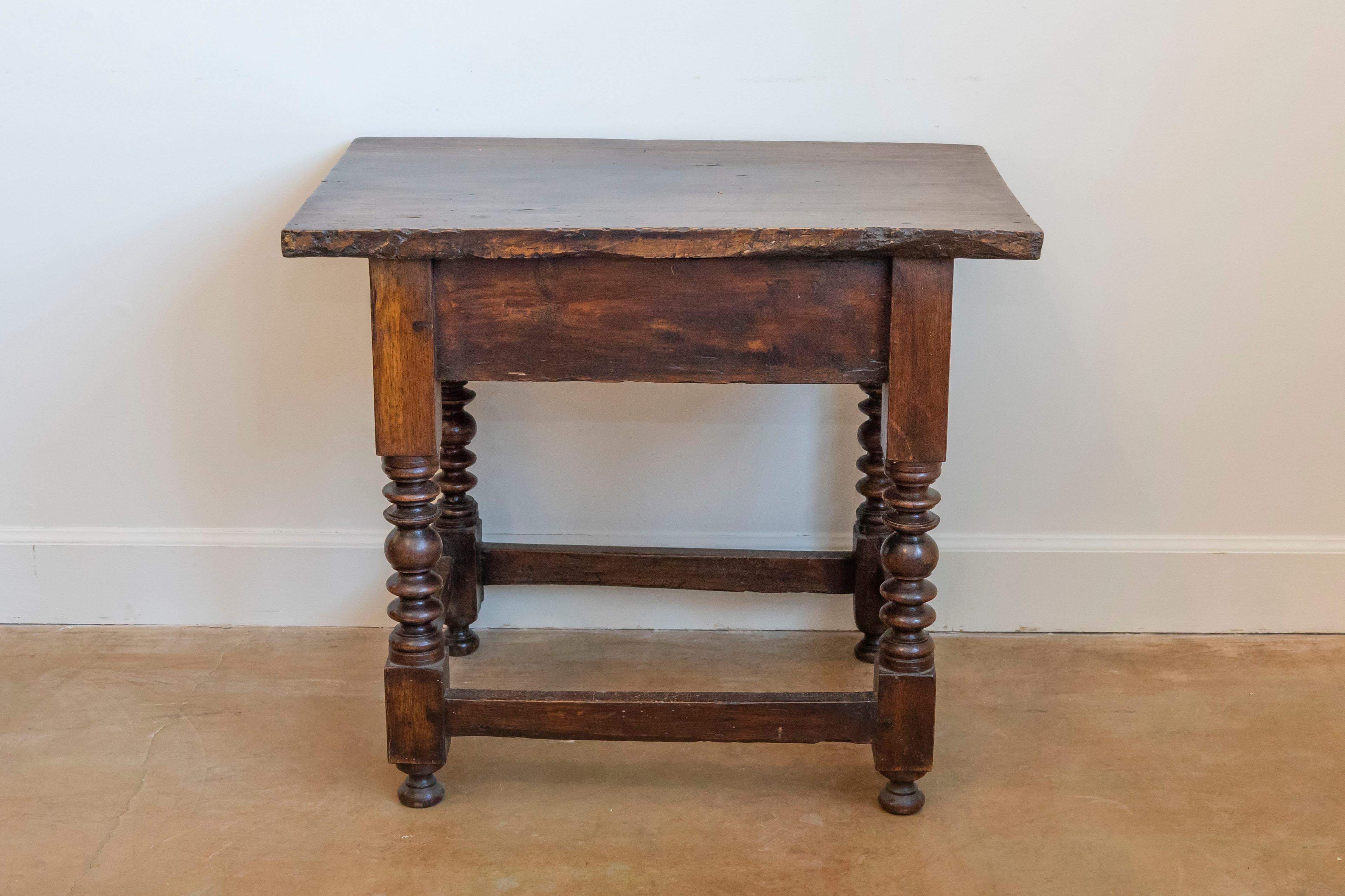 Spanish 1770s Walnut Side Table with Spool Legs and Rosettes Carved Drawer 3