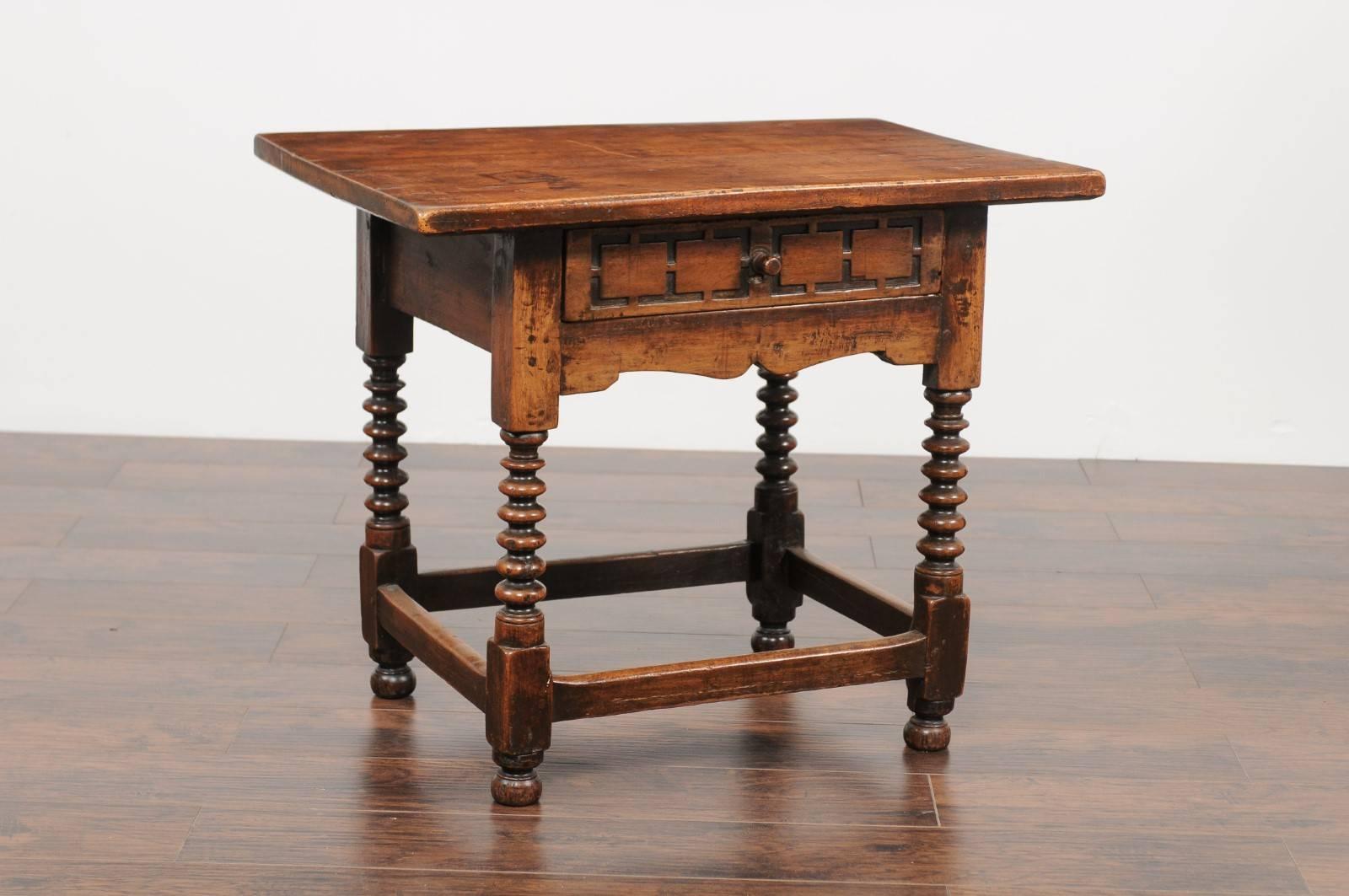 Spanish 1780s Walnut Side Table with Single Drawer, Turned Base and Stretcher 1