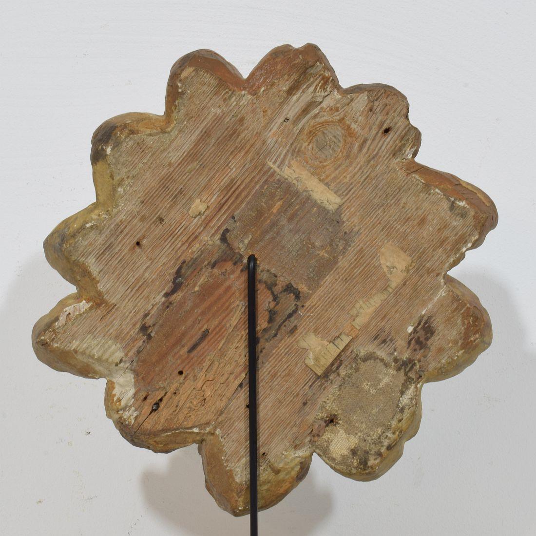Bois Ornement baroque espagnol du 17e-18e siècle en bois doré en vente