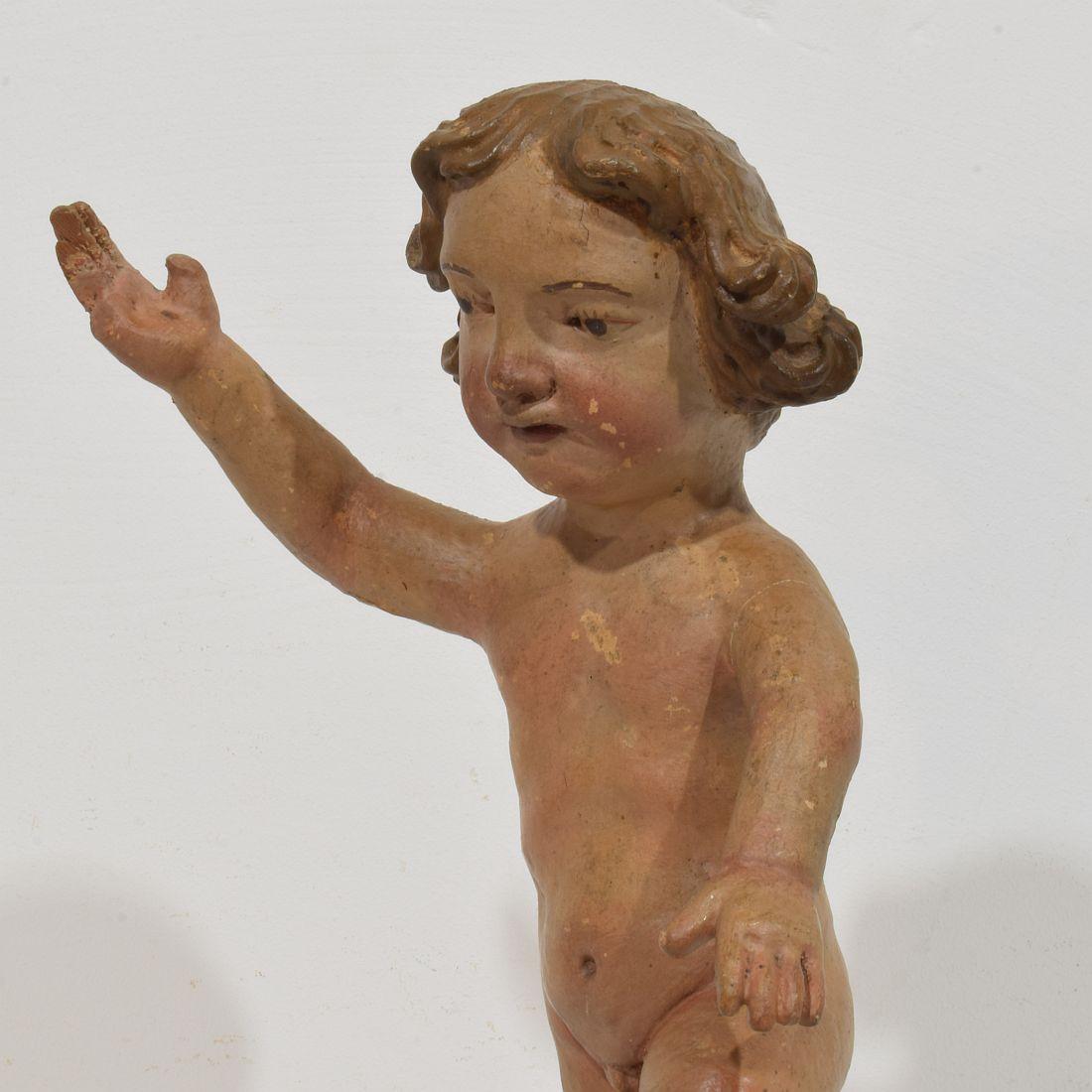 Legno Angelo barocco spagnolo del XVII/XVIII secolo intagliato a mano in legno in vendita