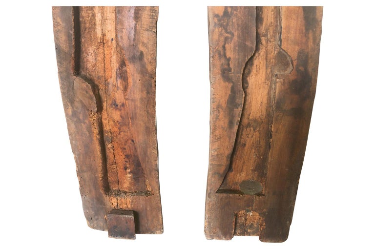 Pine Spanish 17th Century Cache Fusil For Sale