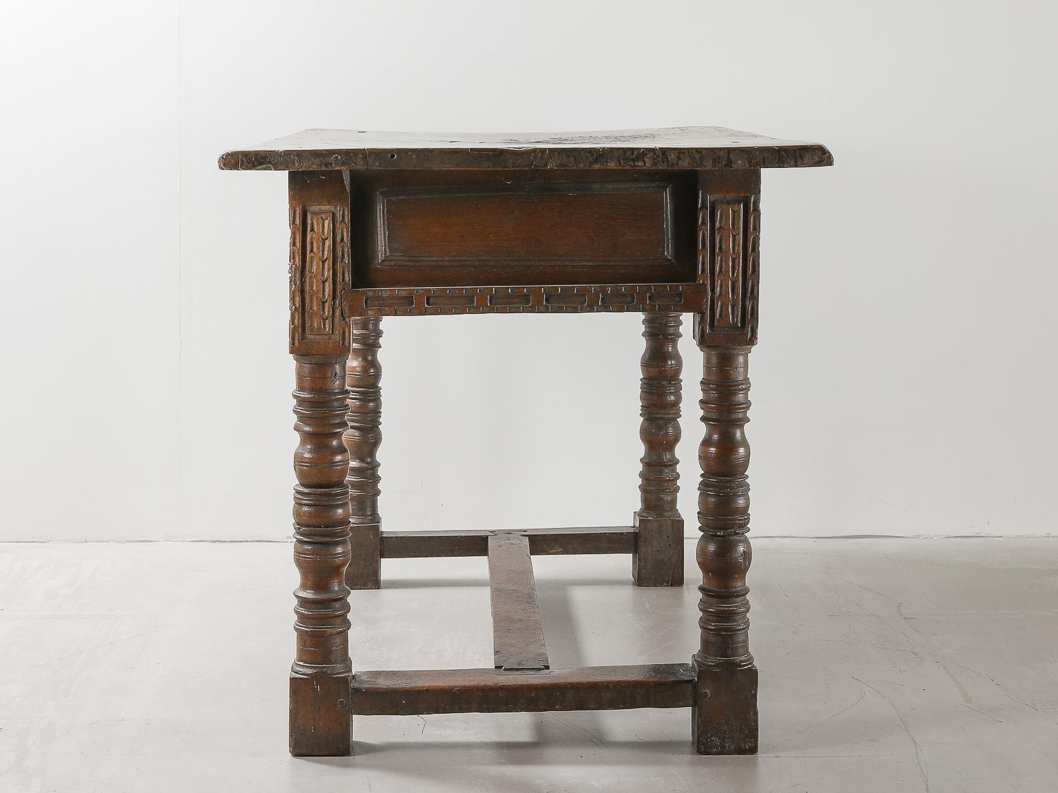 Other Spanish 17th Century Carved Desk For Sale