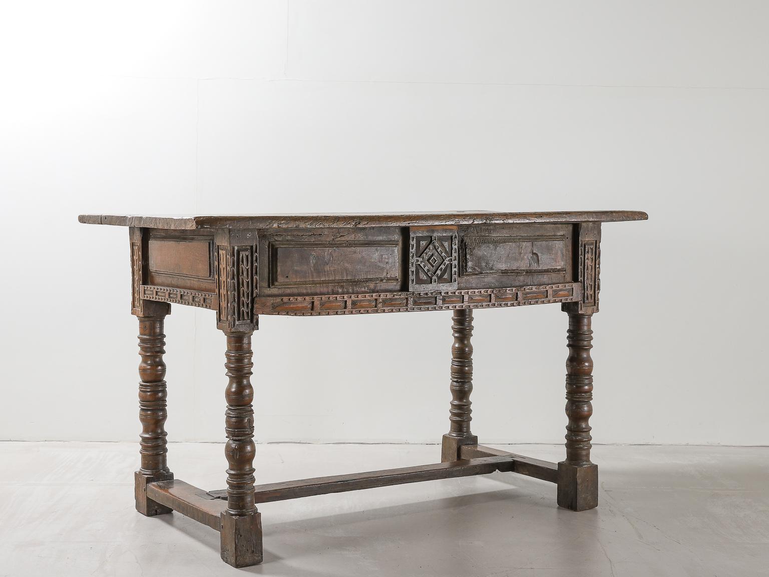 Hand-Carved Spanish 17th Century Carved Desk For Sale