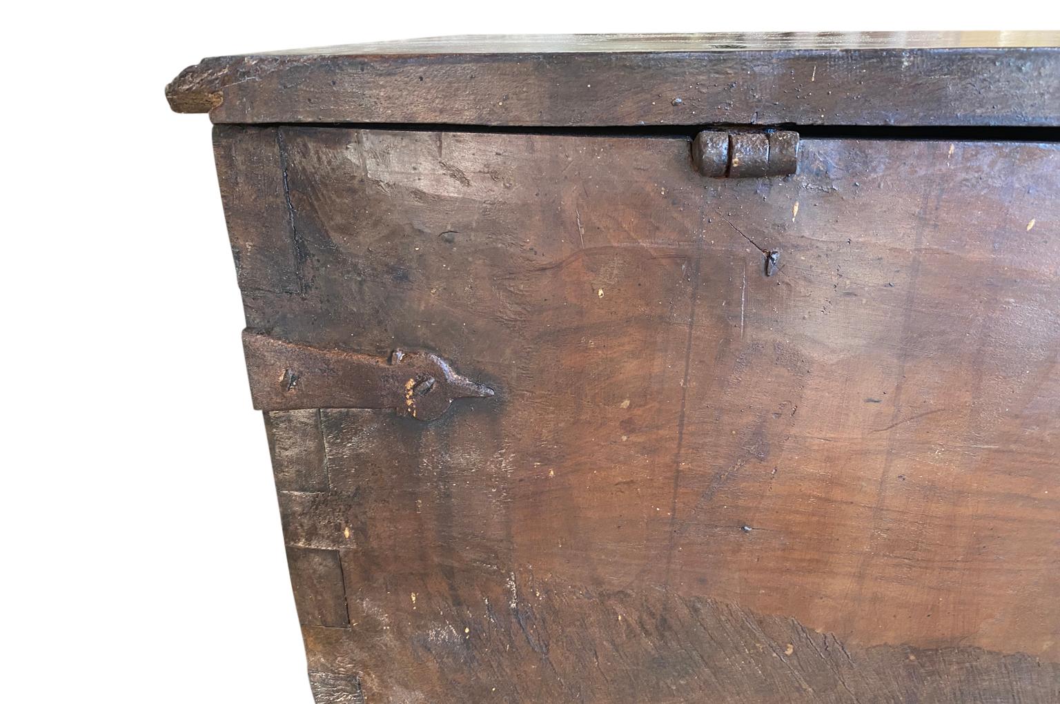 Spanish 17th Century Coffre, Trunk For Sale 13