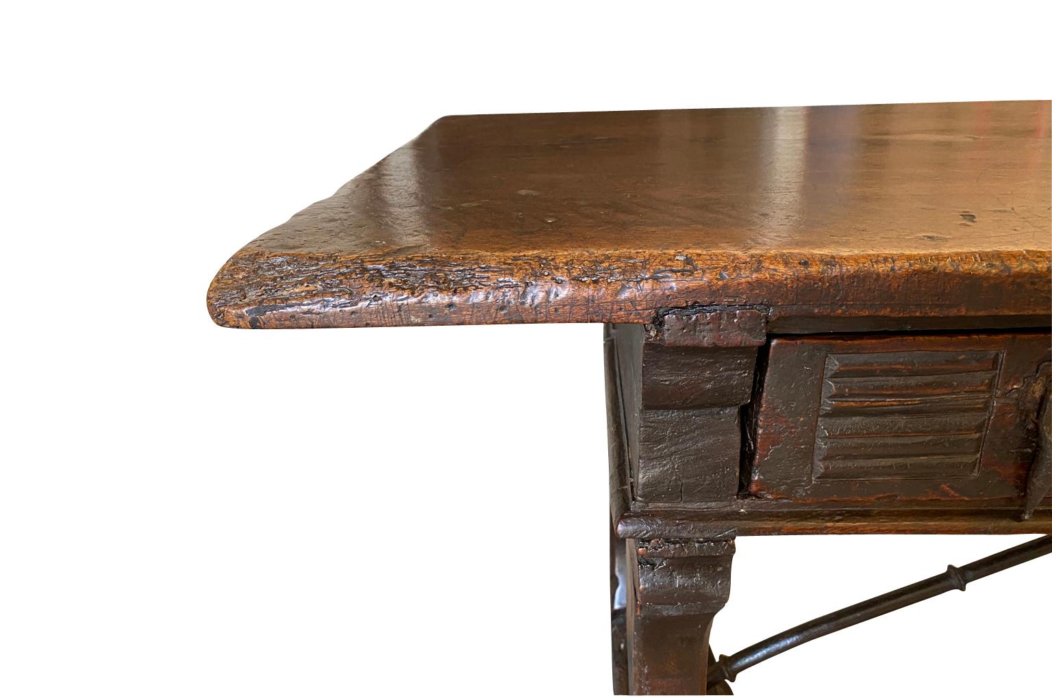 Spanish 17th Century Console Table For Sale 13
