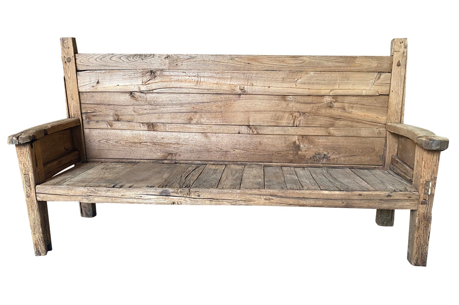 Spanish 17th Century Rustic Bench In Good Condition For Sale In Atlanta, GA