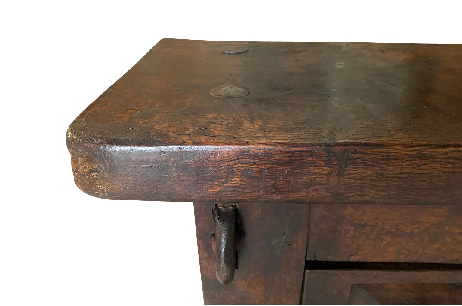 Spanish 17th Century Rustic Buffet For Sale 1