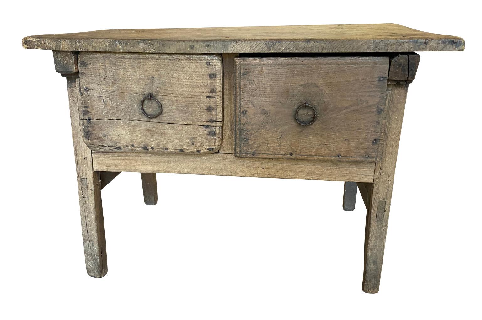 Spanish 17th Century Rustic Side Table In Good Condition In Atlanta, GA
