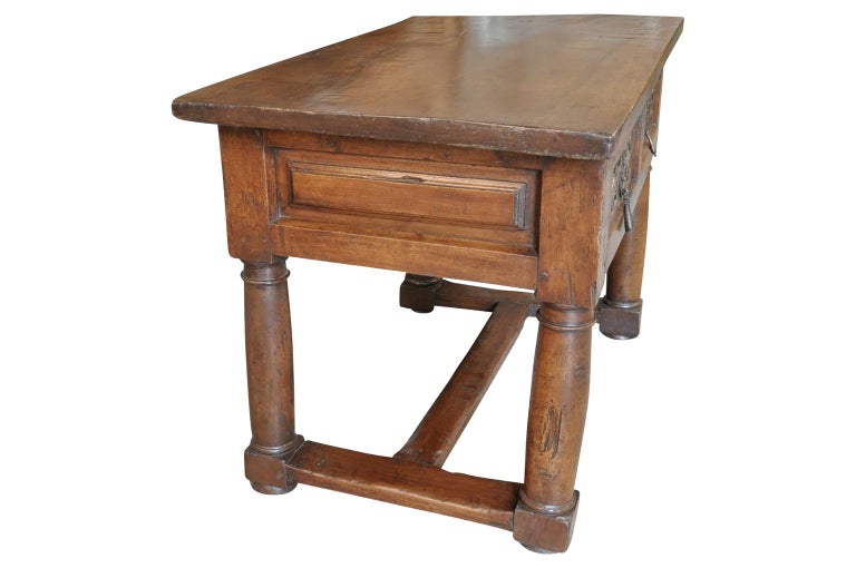 18th Century and Earlier Spanish 17th Century Side Table For Sale