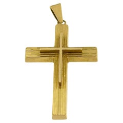 Spanish 18 karat Yellow Gold Cross
