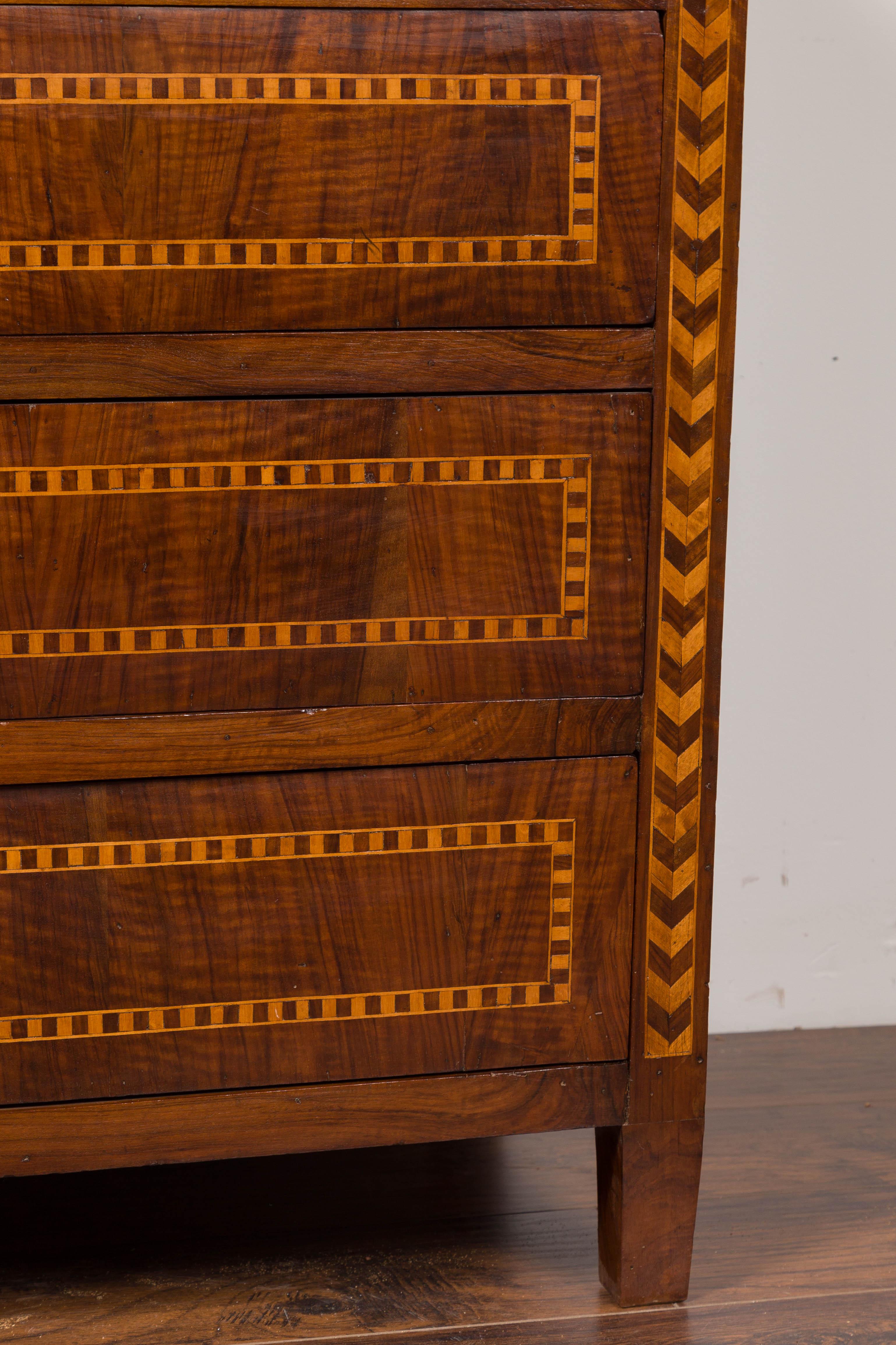 Spanish 1840s Walnut Four-Drawer Commode with Inlaid Geometric Banding 4