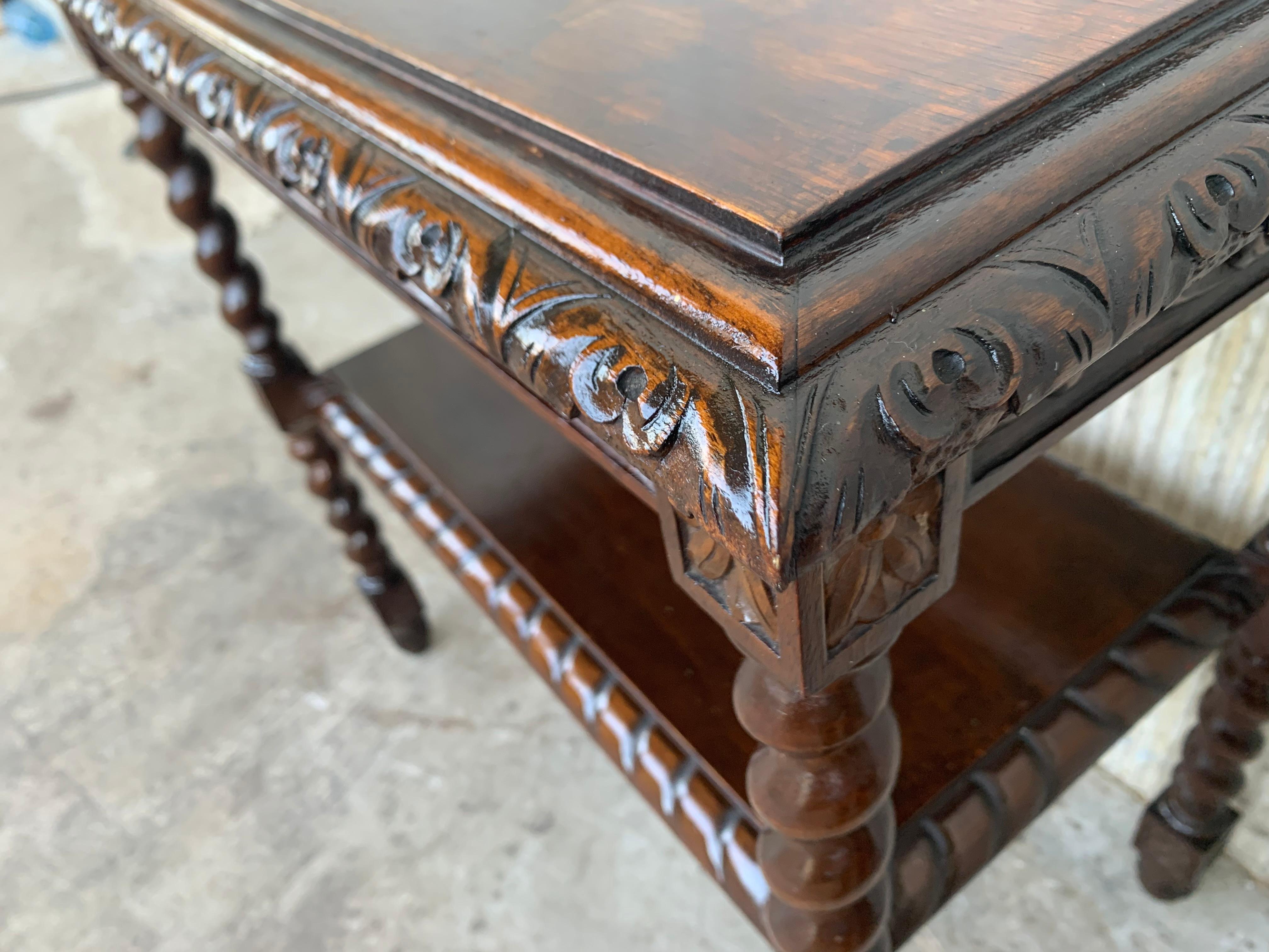 Spanish 1880s Walnut Carved Side Table with Low Shelve 2