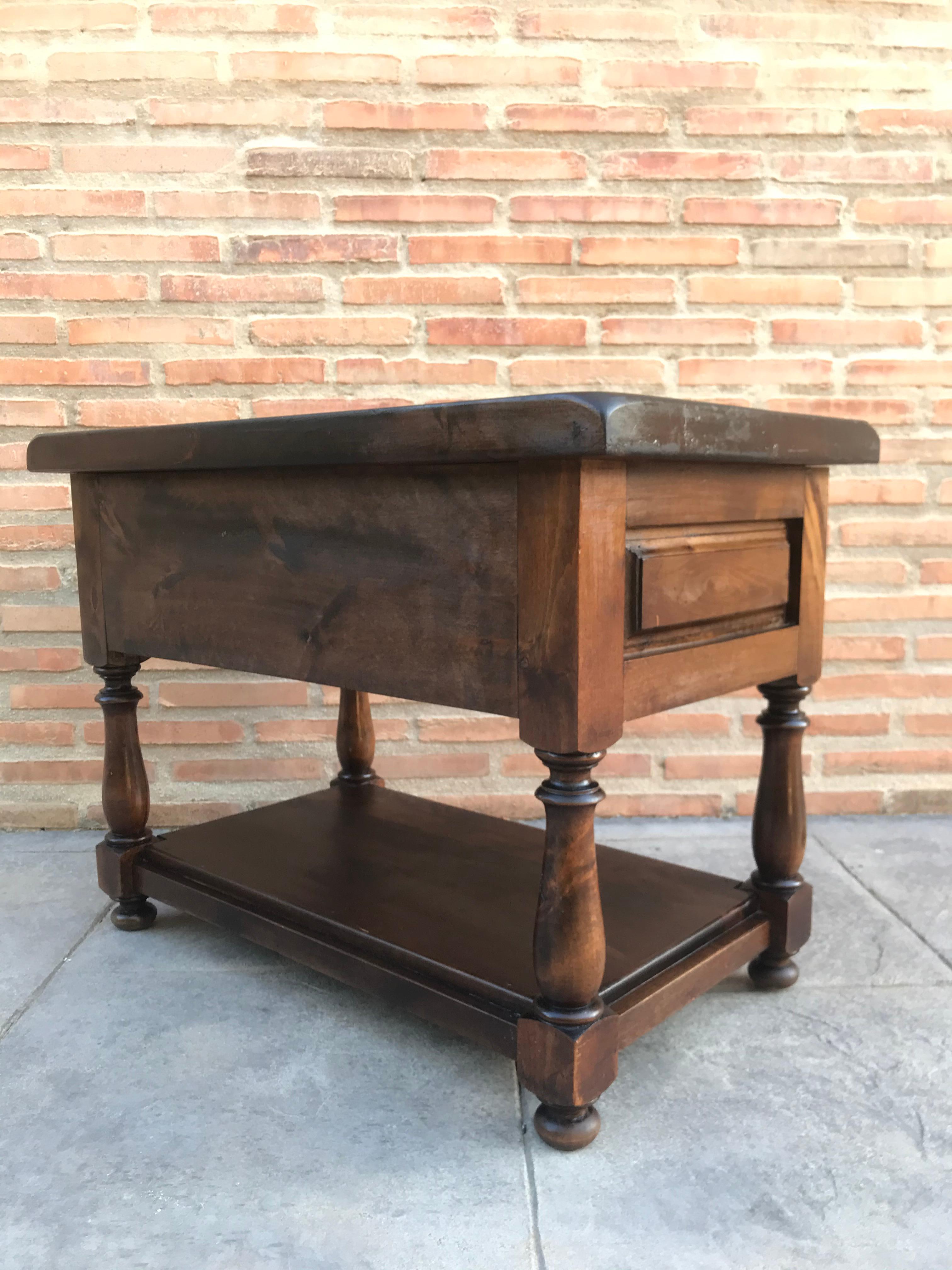 Spanish 1880s Walnut Side Table with Drawer and Iron Stretcher In Good Condition In Miami, FL