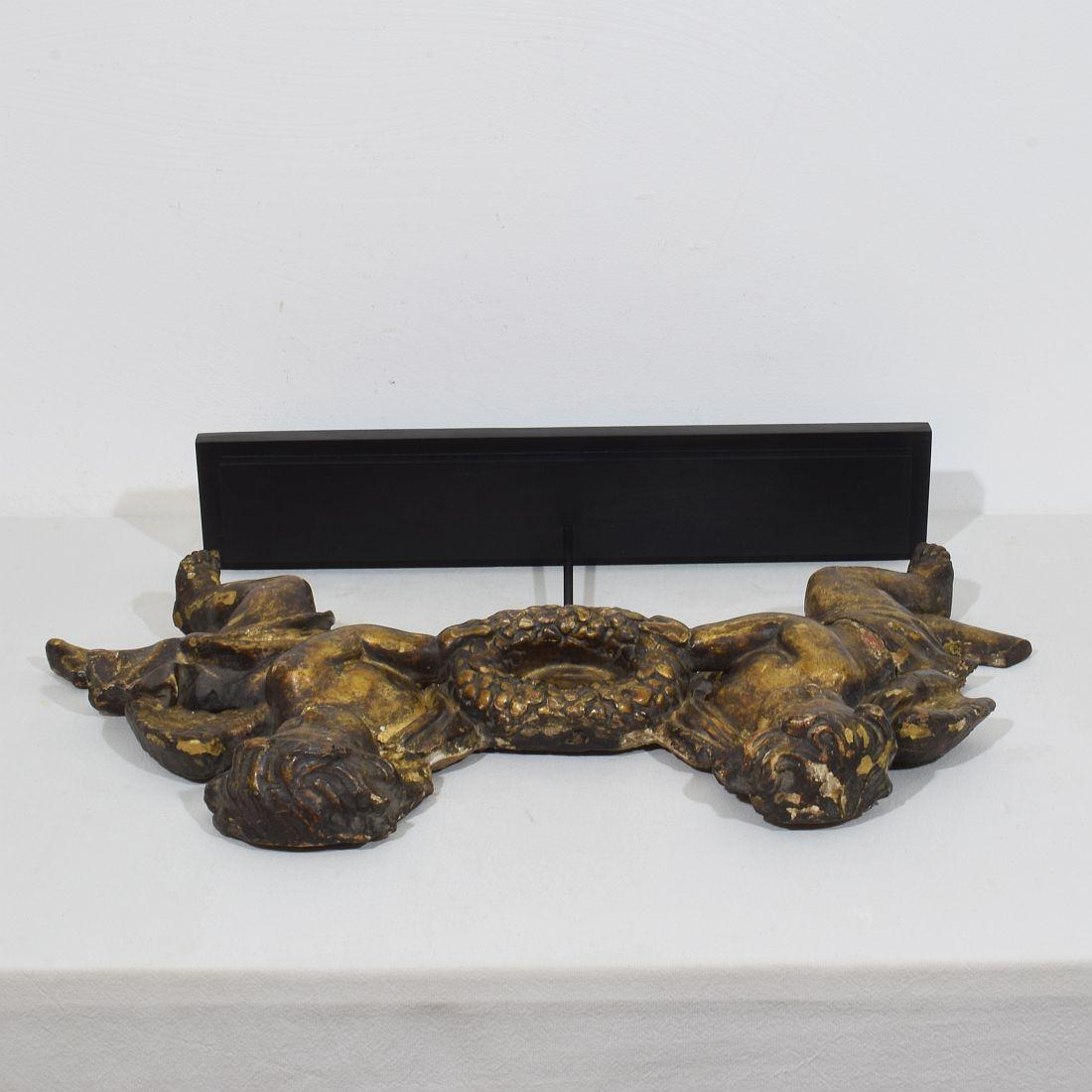 Spanischer geschnitzter Barockengel aus dem 18.  Fragment im Angebot 13