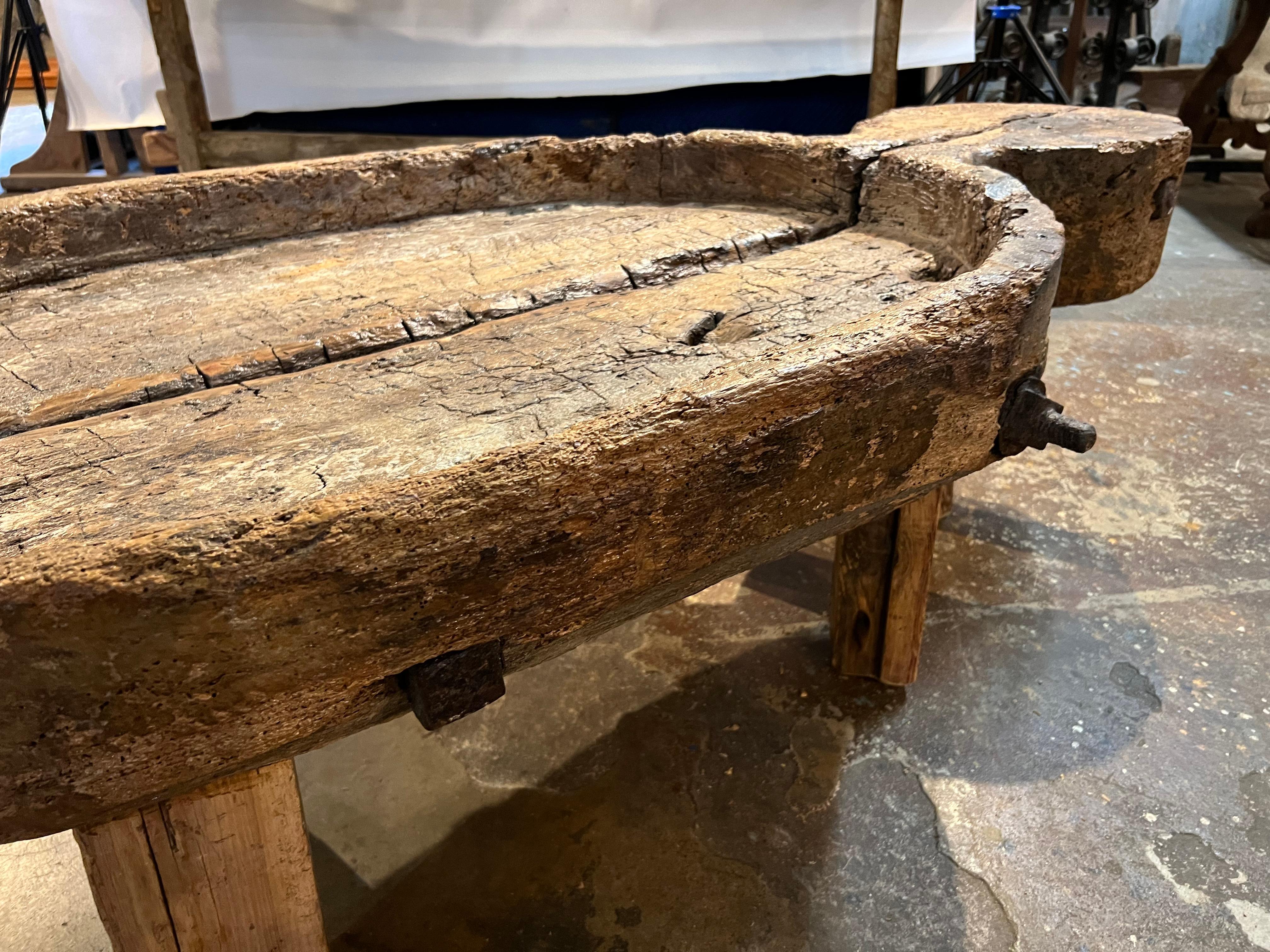 Spanish 18th Century Cheese Making Board, Coffee Table For Sale 5