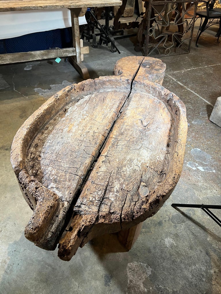 Spanish 18th Century Cheese Making Board, Coffee Table For Sale 12