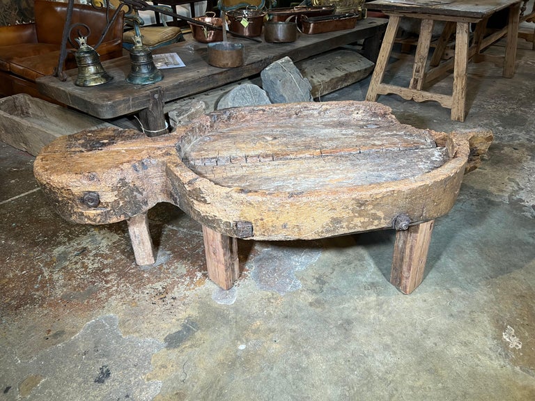 Spanish 18th Century Cheese Making Board, Coffee Table For Sale 1