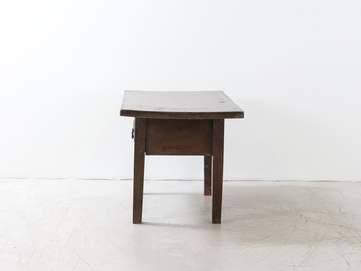 Other Spanish 18th Century Dark Walnut Single Drawer Table For Sale