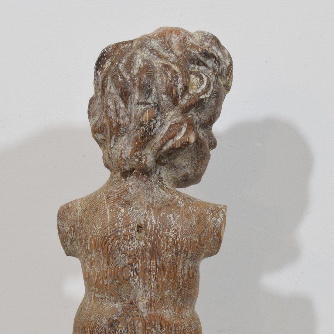 Angelo barocco spagnolo in legno intagliato a mano del XVIII secolo in vendita 3