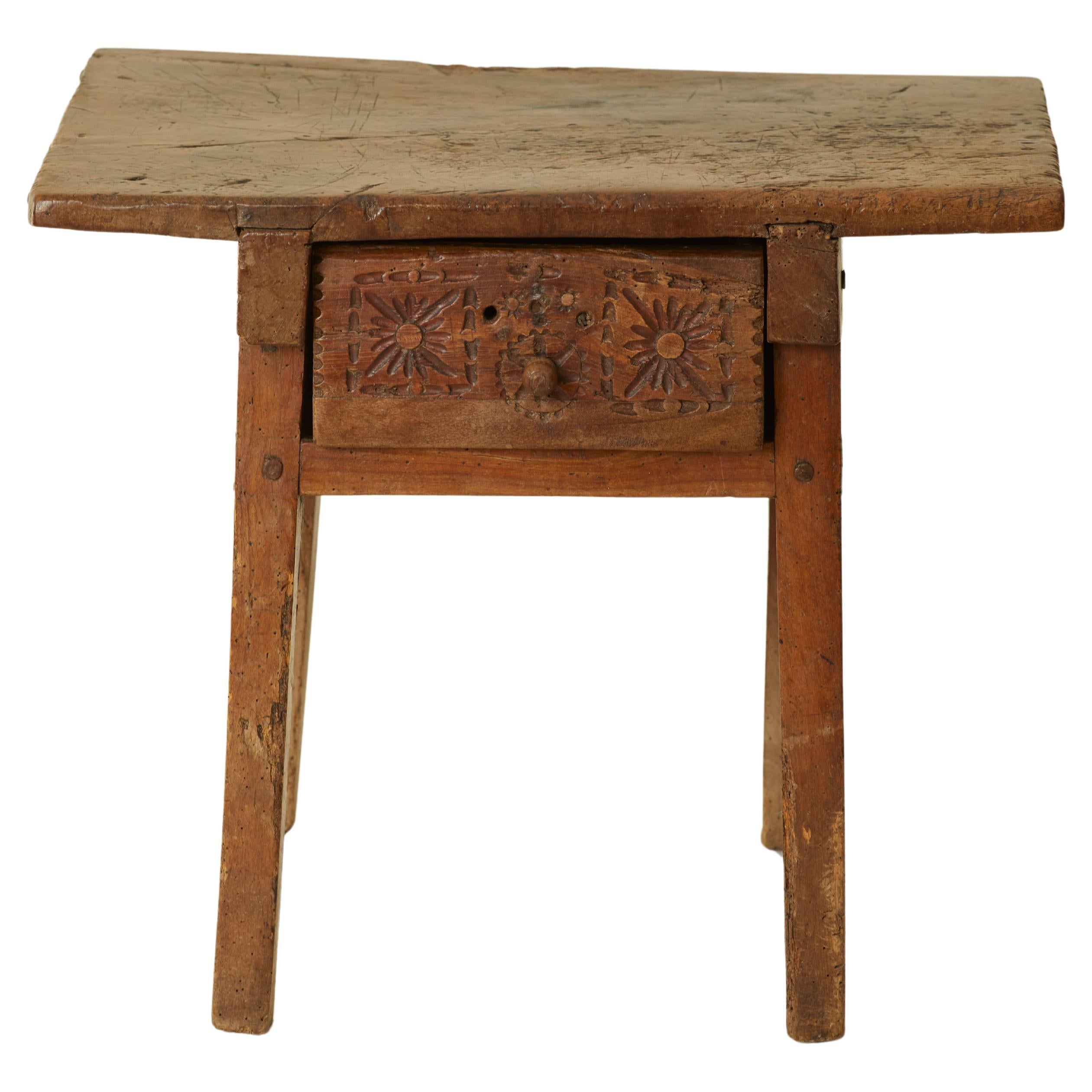 Spanish 18th century kitchen work table with carved drawer in solid walnut For Sale