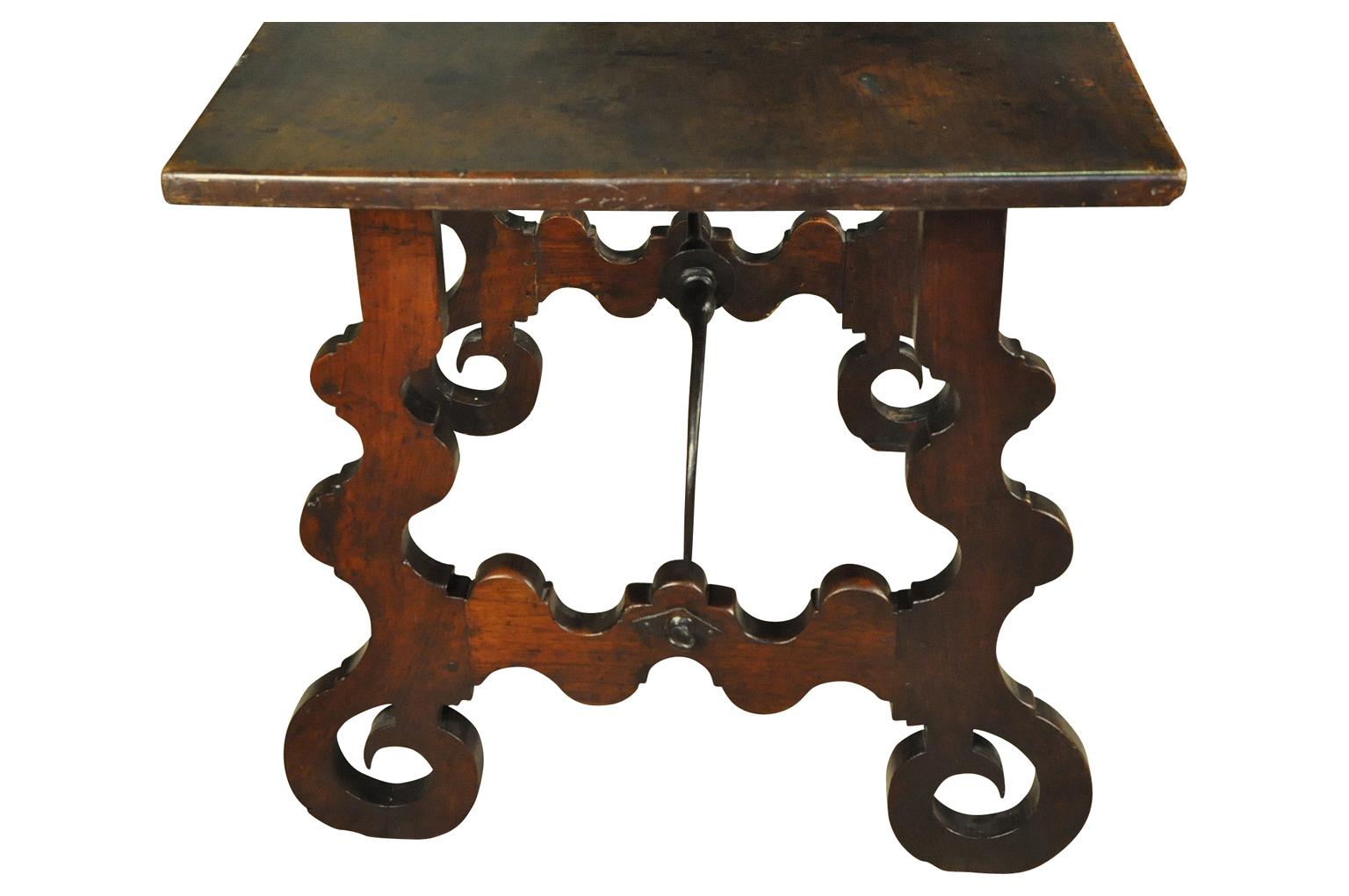 18th Century and Earlier Spanish 18th Century Primitive Side Table For Sale