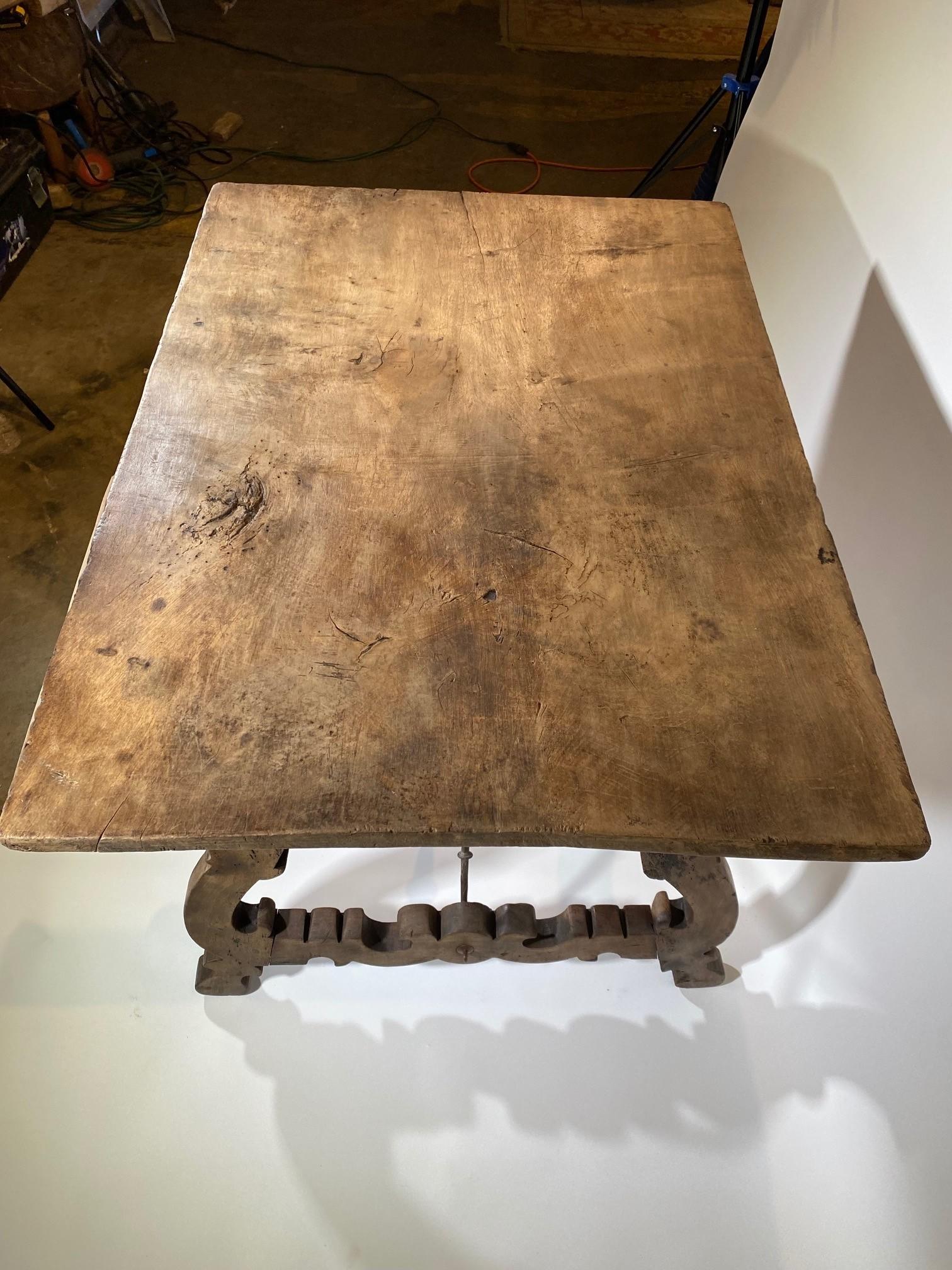 Spanish 18th Century Solid Board Top Writing Table For Sale 4