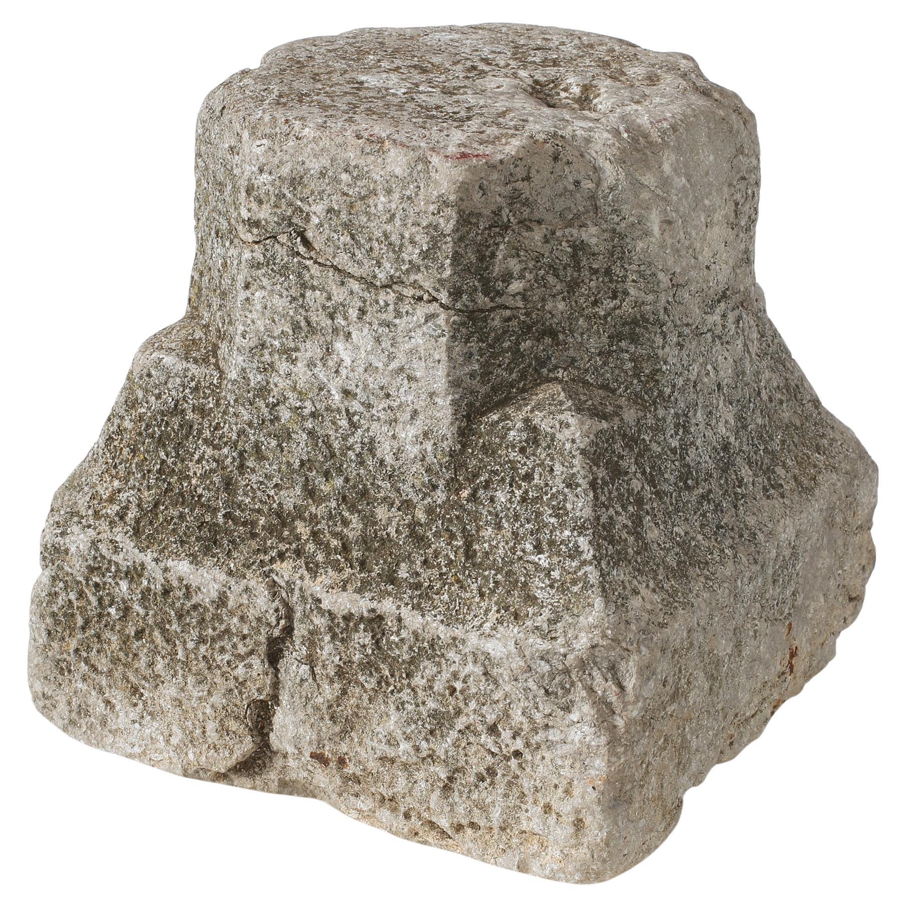 Fragment de colonne catalane Wabi Sabi du 18ème siècle