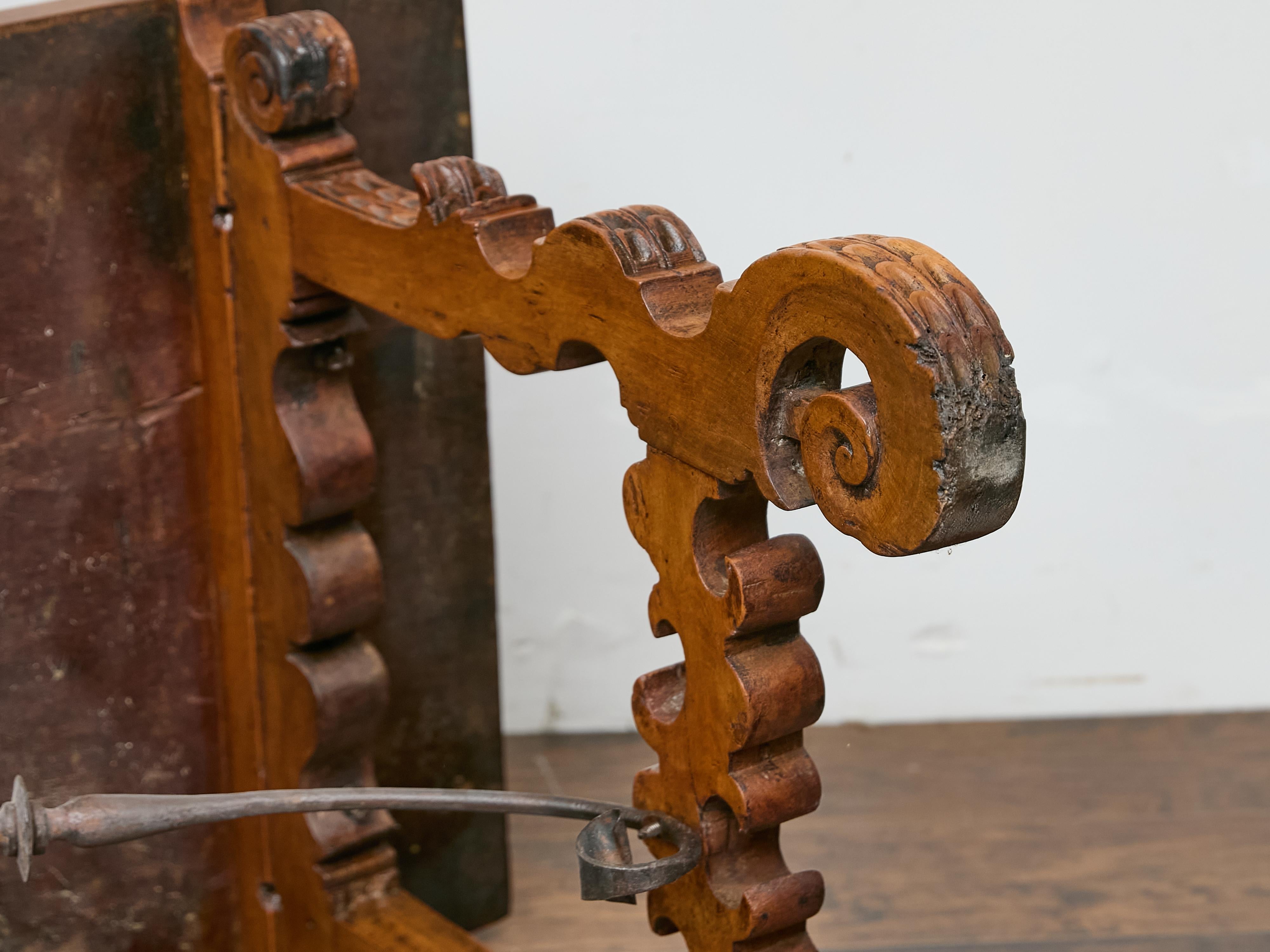 Spanish 18th Century Walnut Fratino Table with Carved Legs and Iron Stretcher For Sale 12