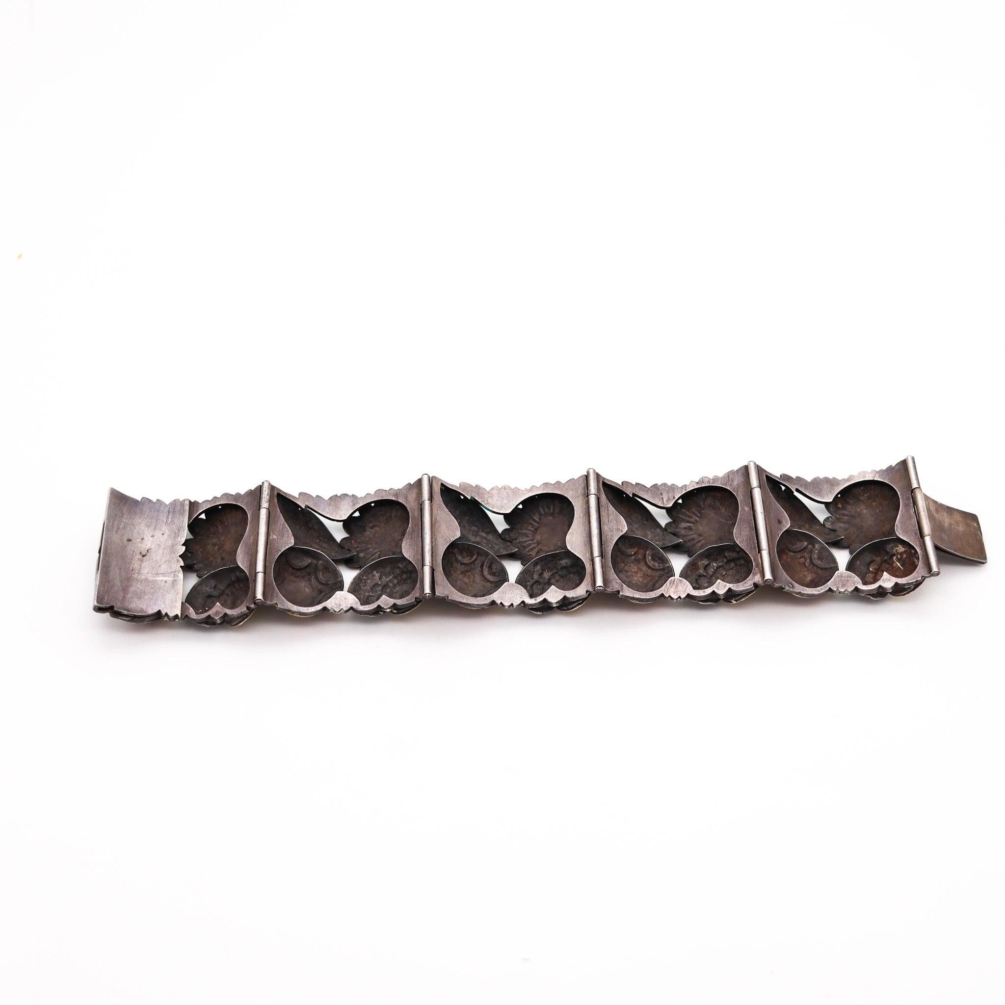 SPANISH 1900 Barcelona Art Nouveau Enameled Bracelet In Sterling & 18Kt Gold For Sale 4