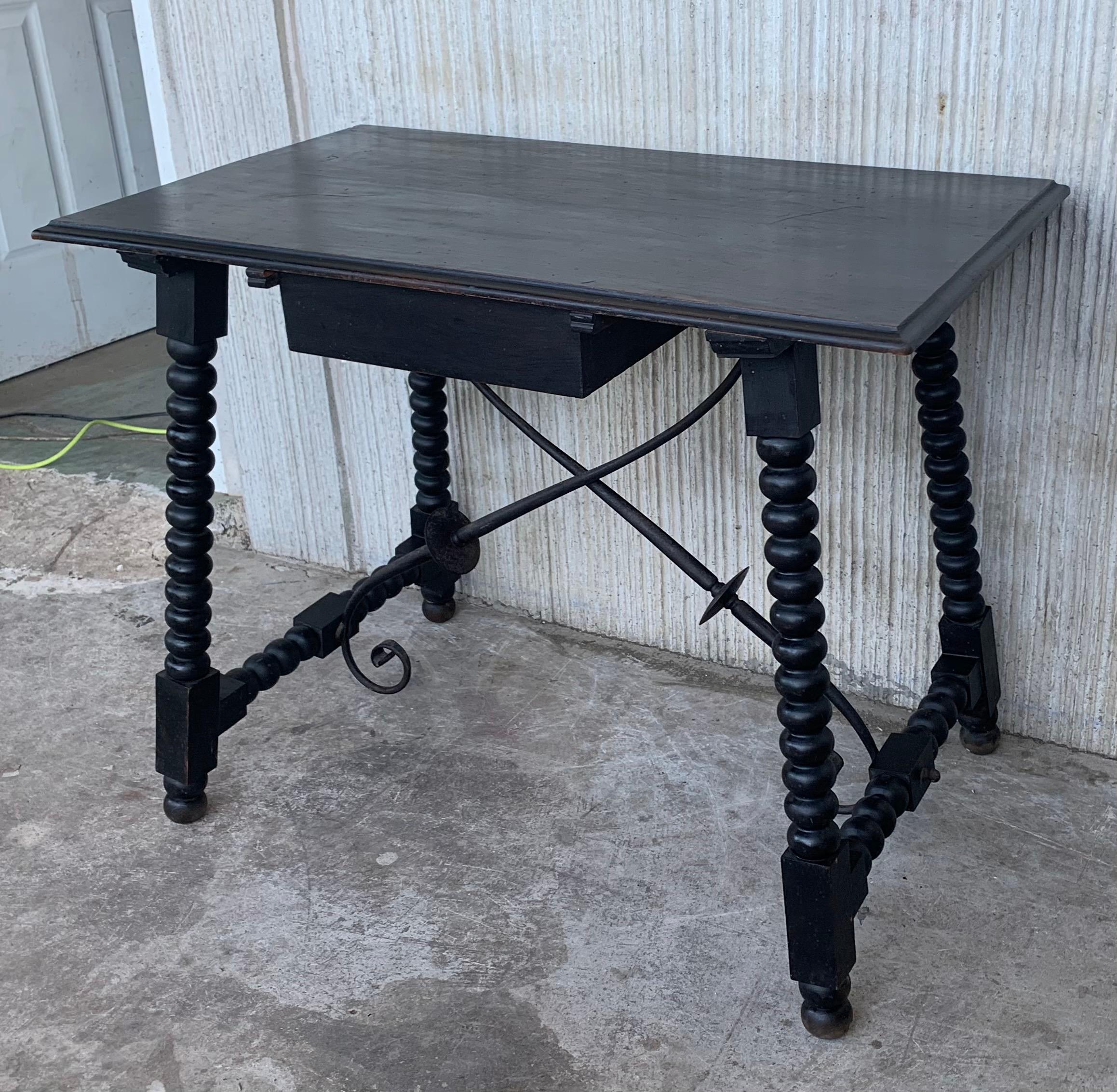 Spanish 1900s Walnut Side Table with Single Drawer and Iron Stretcher For Sale 1
