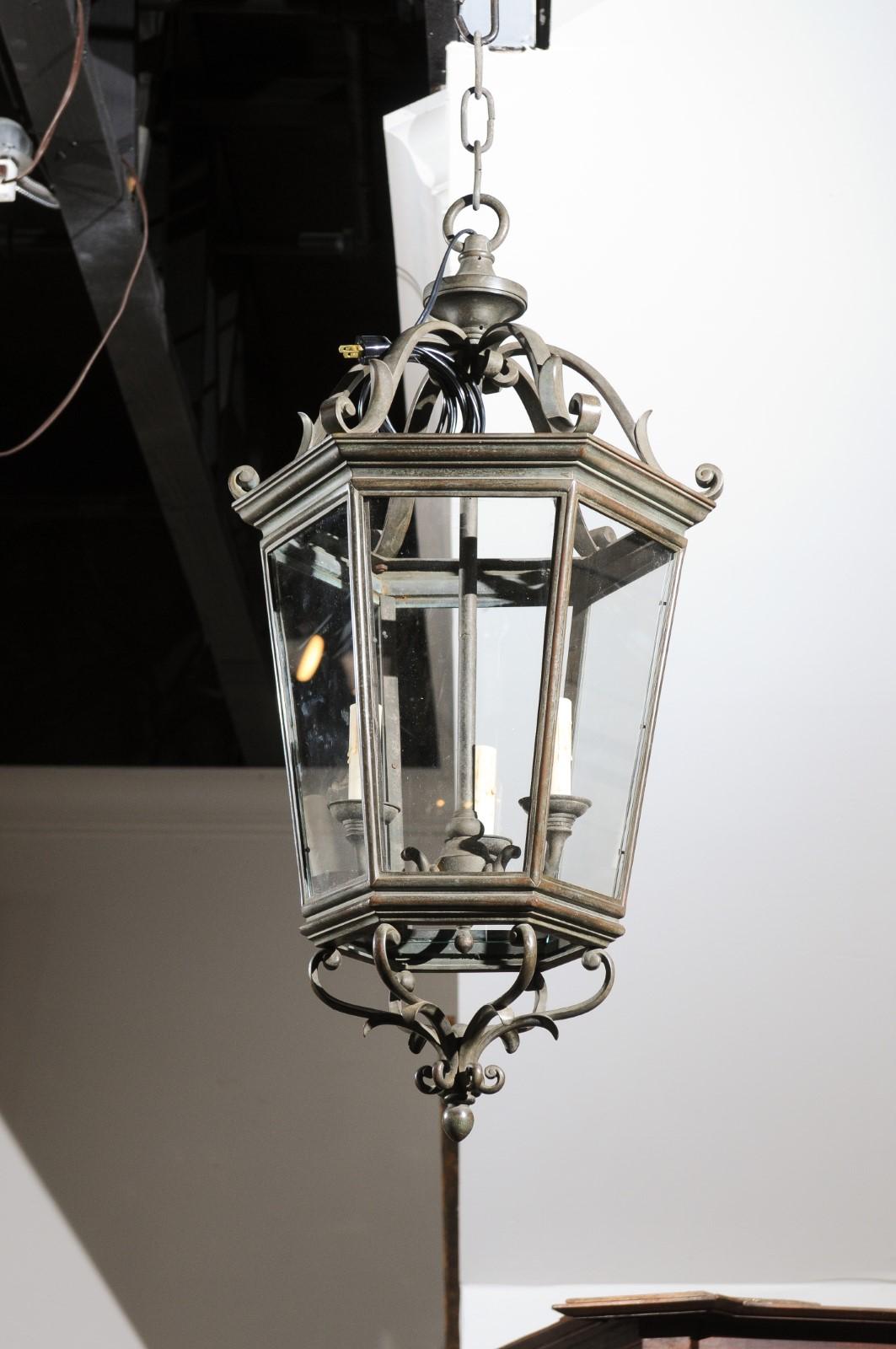 Spanish 1910s Bronze and Glass Hexagonal Lantern with Three Lights and Volutes For Sale 2
