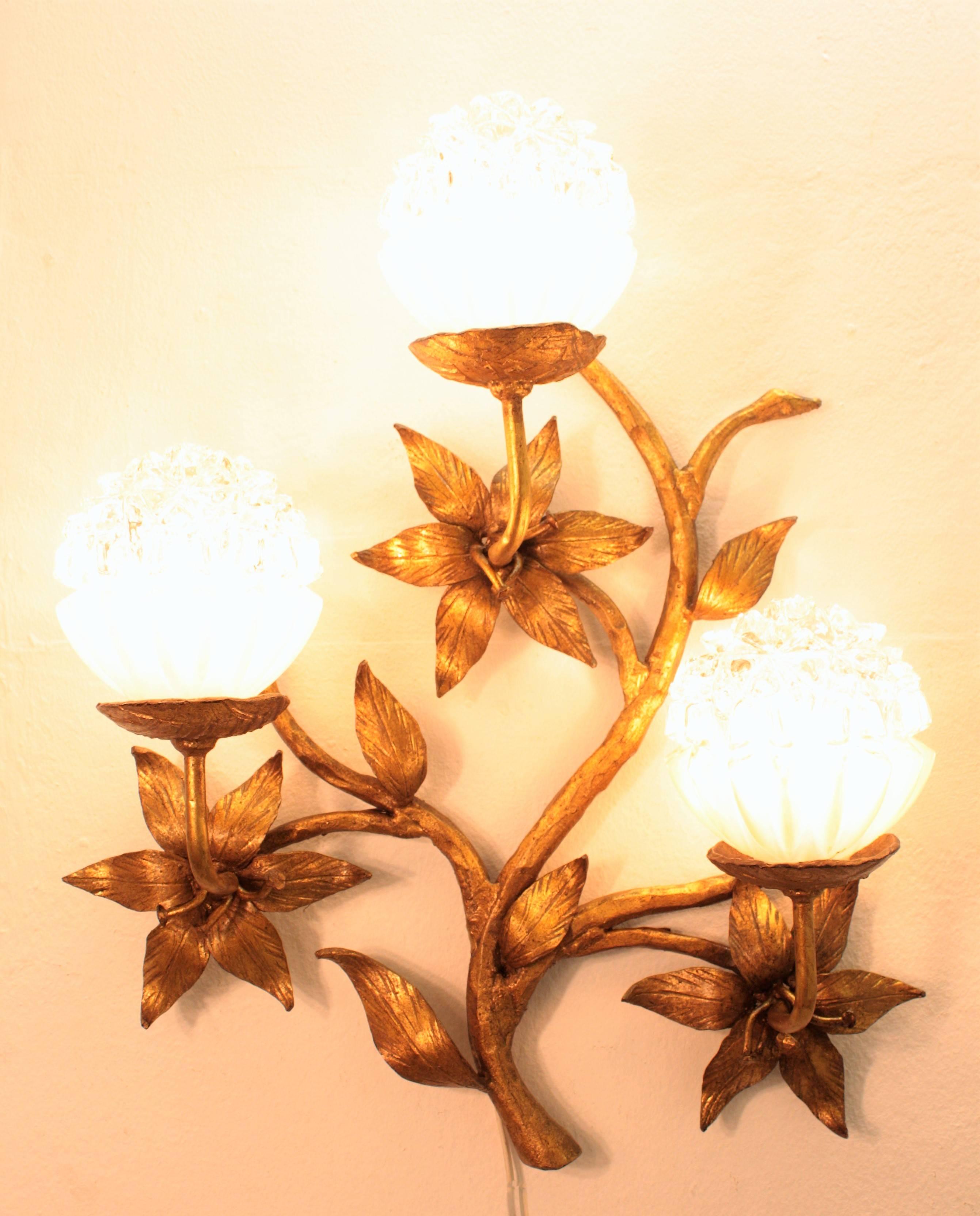 Spanish 1920s Art Nouveau Gilt Iron and Glass Three-Light Floral Wall Sconce 7