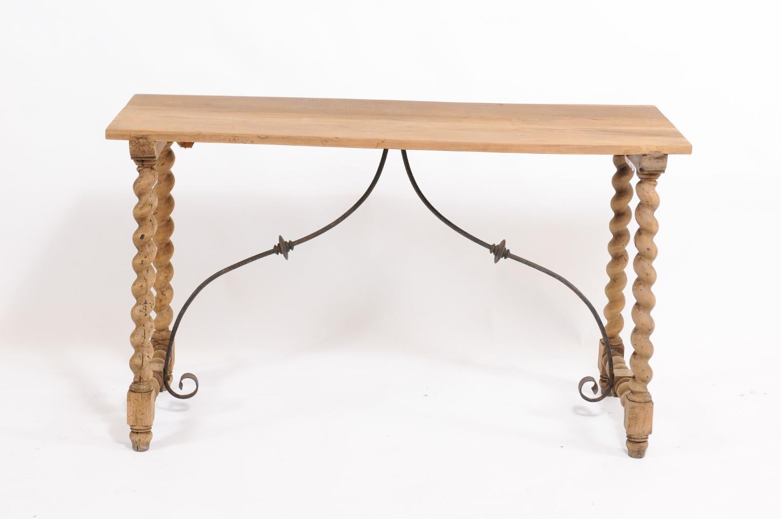 Spanish 1920s Baroque Style Oak Console Table with Barley Twist Trestle Base 1