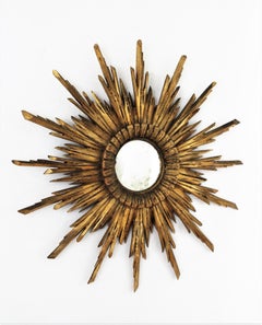 Sunburst Convex Mirror in Carved Giltwood, Baroque Style, 1930s
