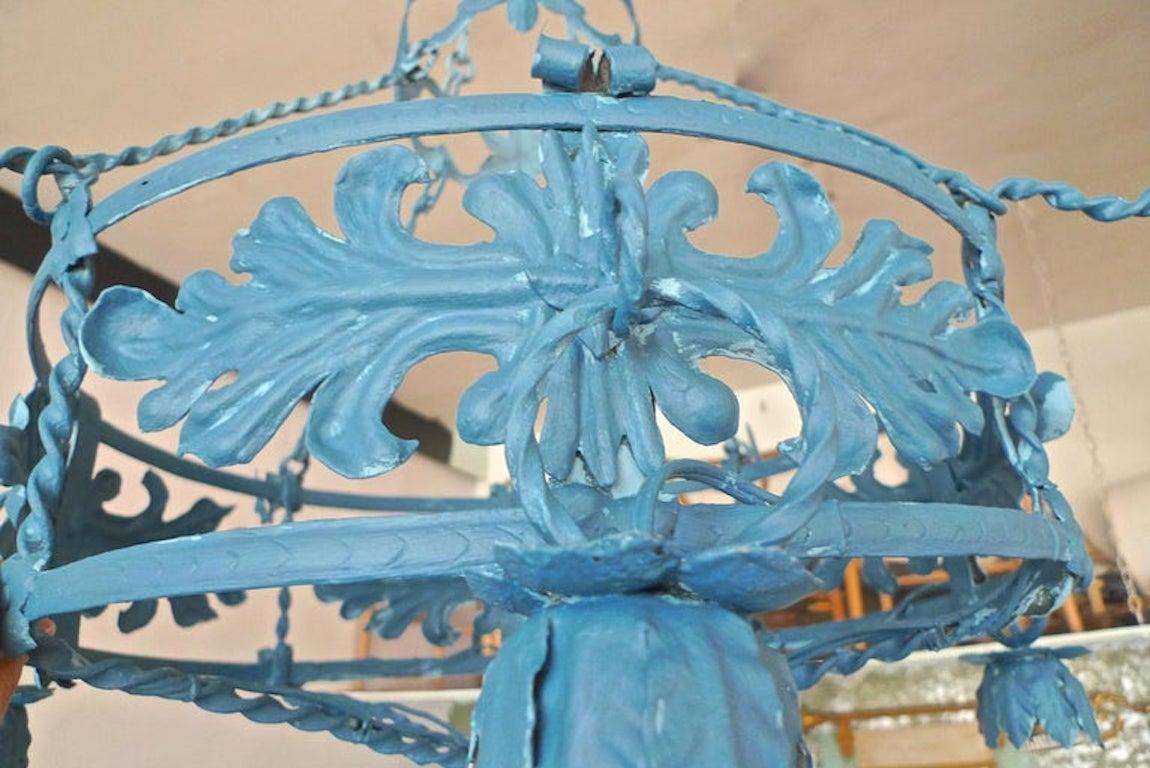 Spanish 1930s Round Painted Iron Ceiling Light with 4 Outer and 1 Centre Light For Sale 6