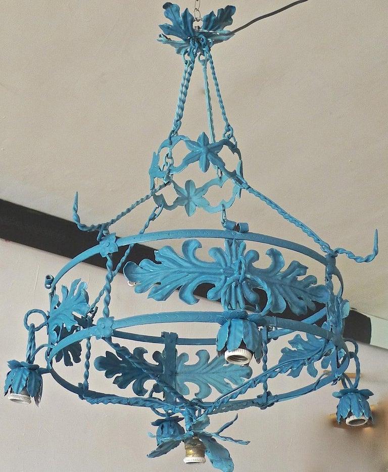 Spanish 1930s Round Painted Iron Ceiling Light with 4 Outer and 1 Centre Light For Sale 2