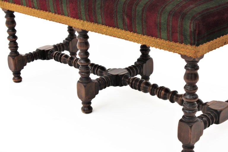 Louis XIII Style Turned Wood Long Bench / Stool by Valenti, Spain 1940s In Excellent Condition For Sale In Barcelona, ES