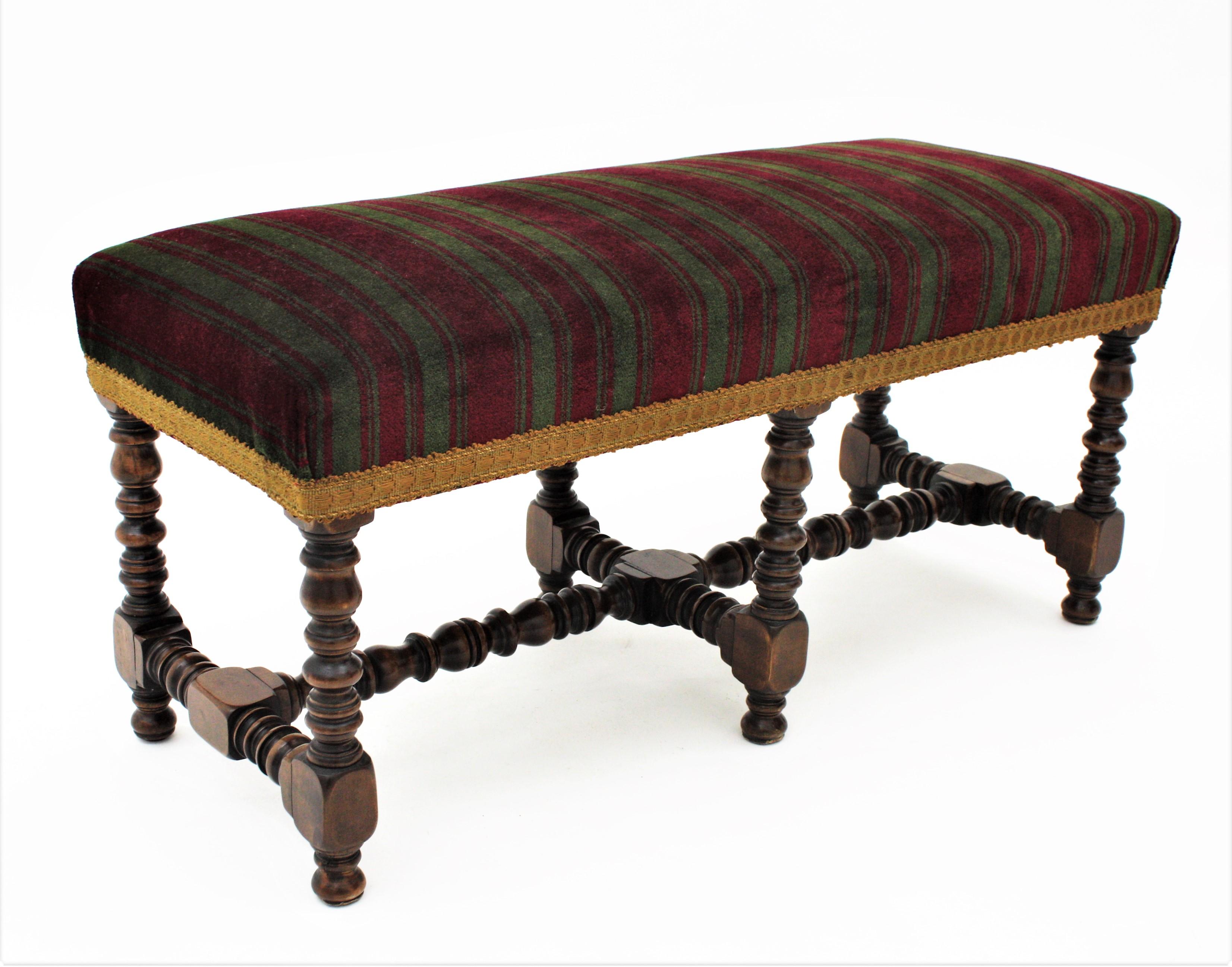 Spanish Louis XIII Style Turned Wood Long Bench / Stool by Valenti, Spain 1940s For Sale