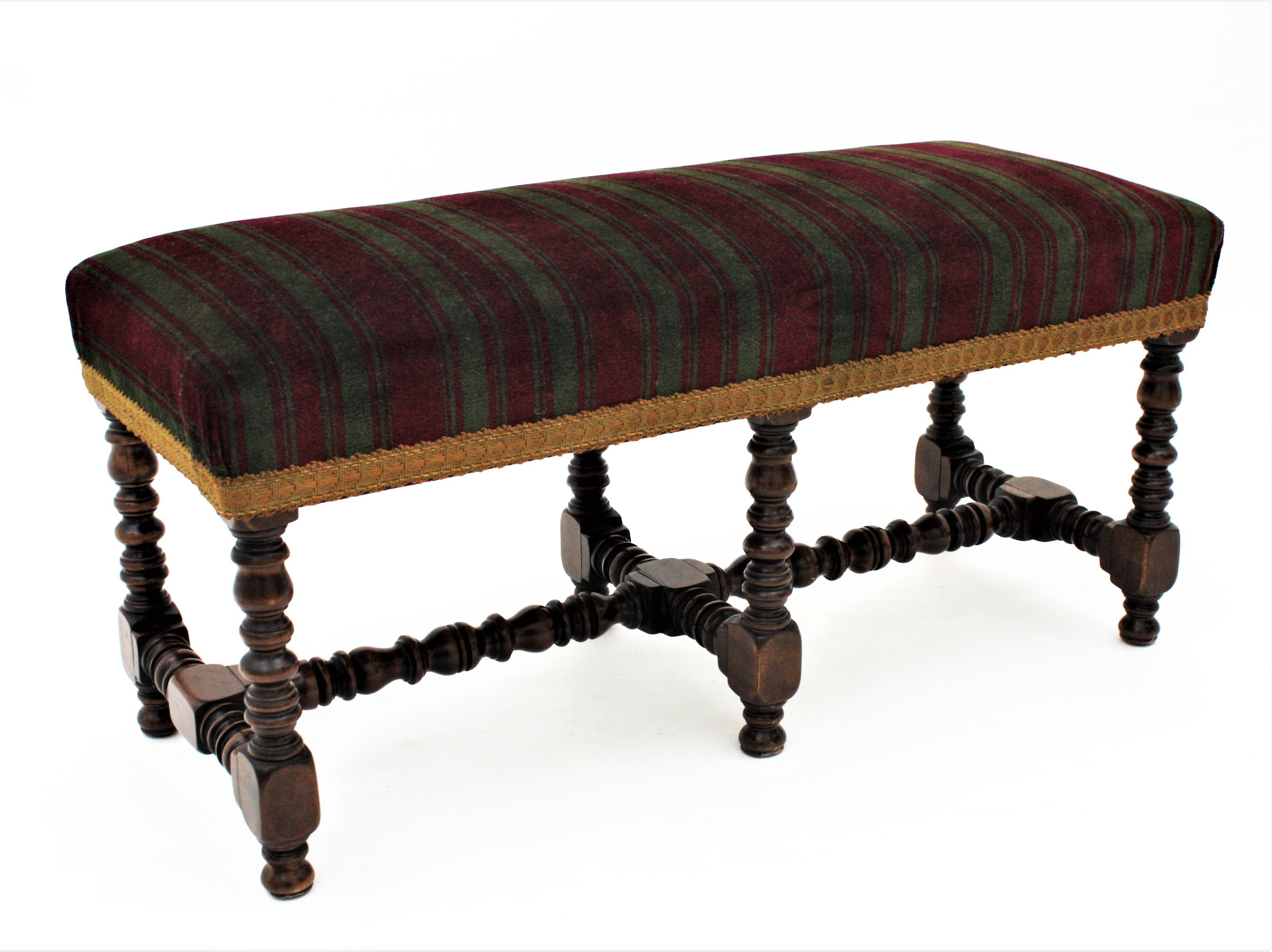20th Century Louis XIII Style Turned Wood Long Bench / Stool by Valenti, Spain 1940s For Sale