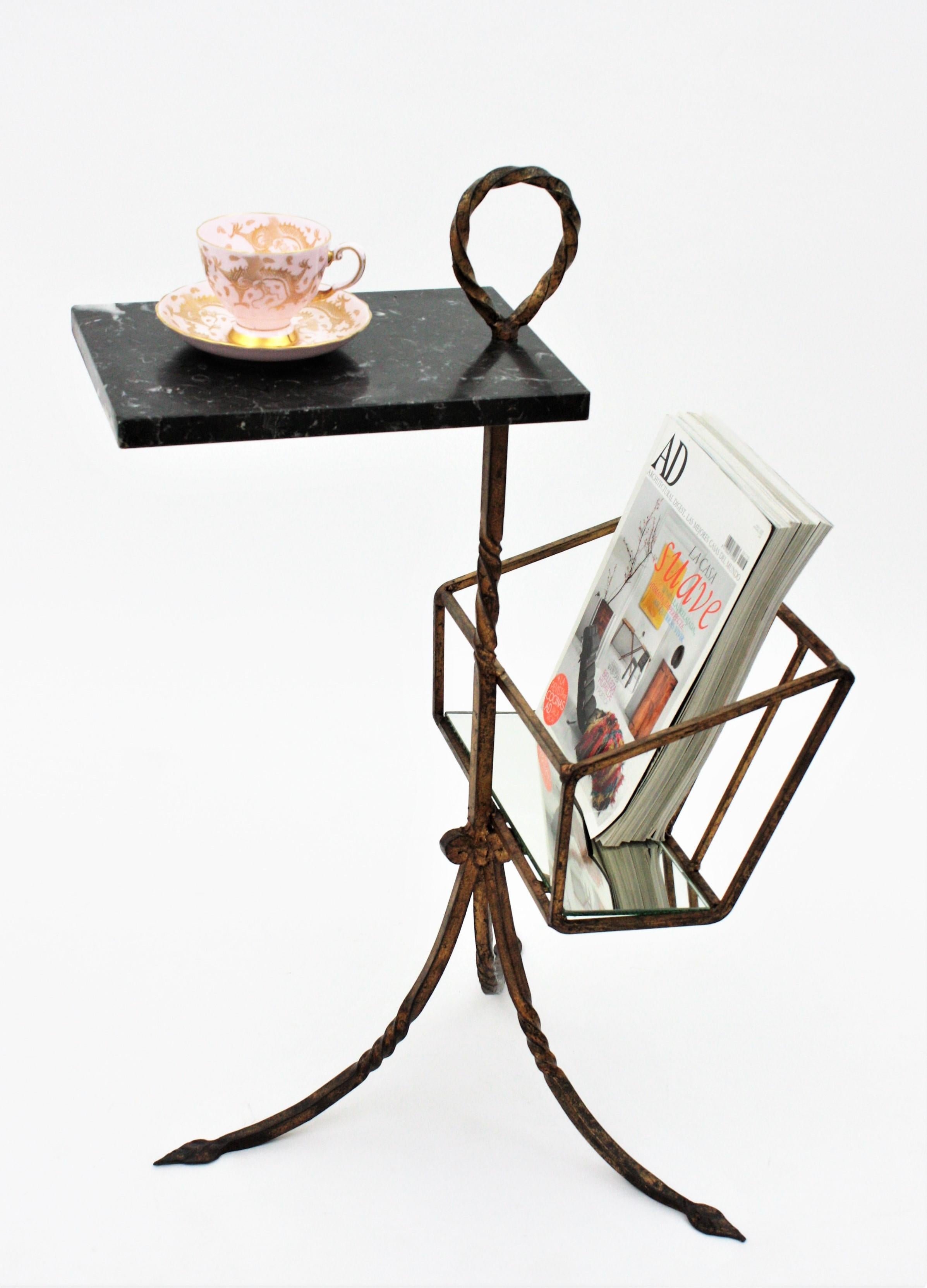 Spanish Tripod Drinks Table Magazine Rack in Gilt Iron and Marble, 1950s In Good Condition In Barcelona, ES