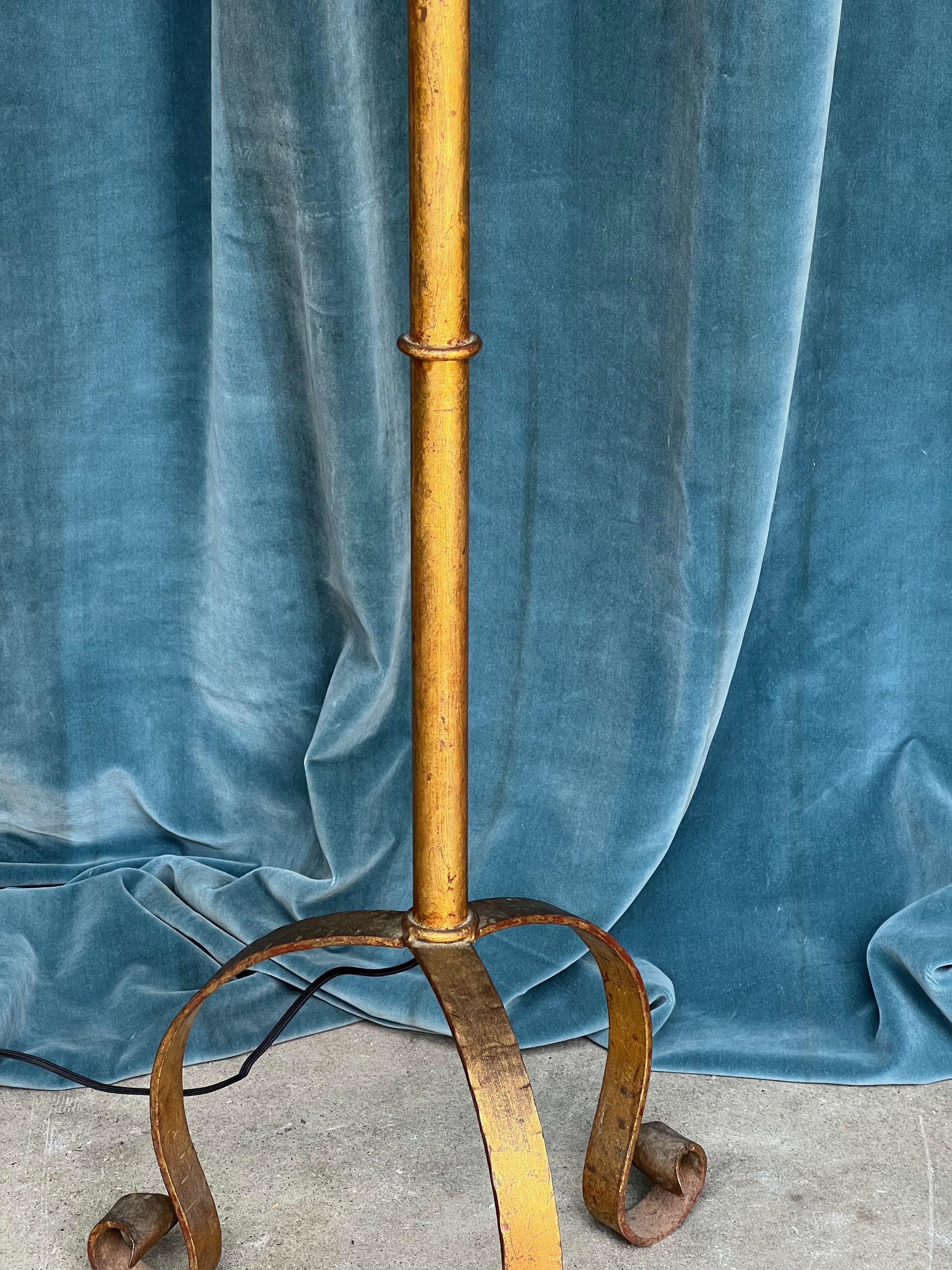 Spanish 1950s Gilt Iron Floor Lamp 4